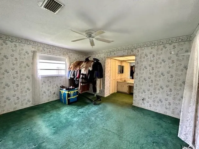 1101 NW 74th Ter