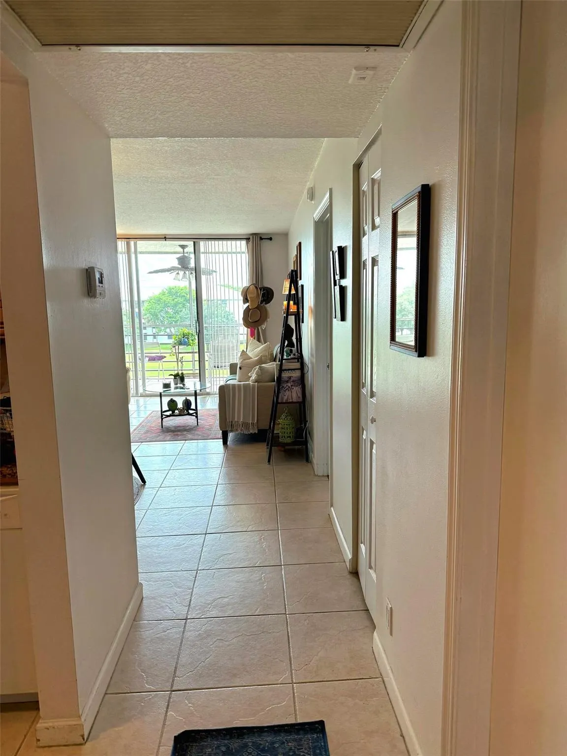 9230 Lagoon Pl, #408