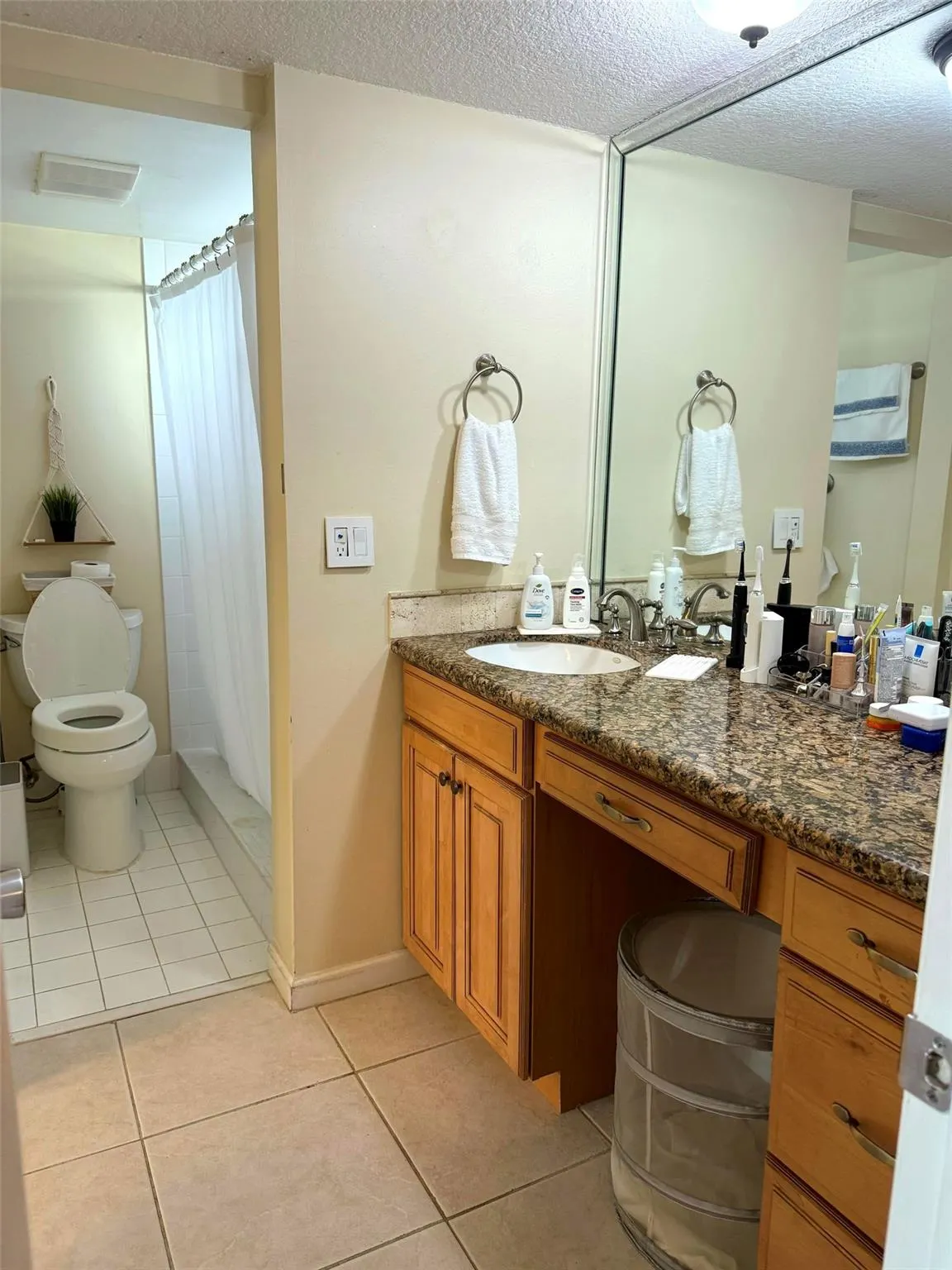 9230 Lagoon Pl, #408