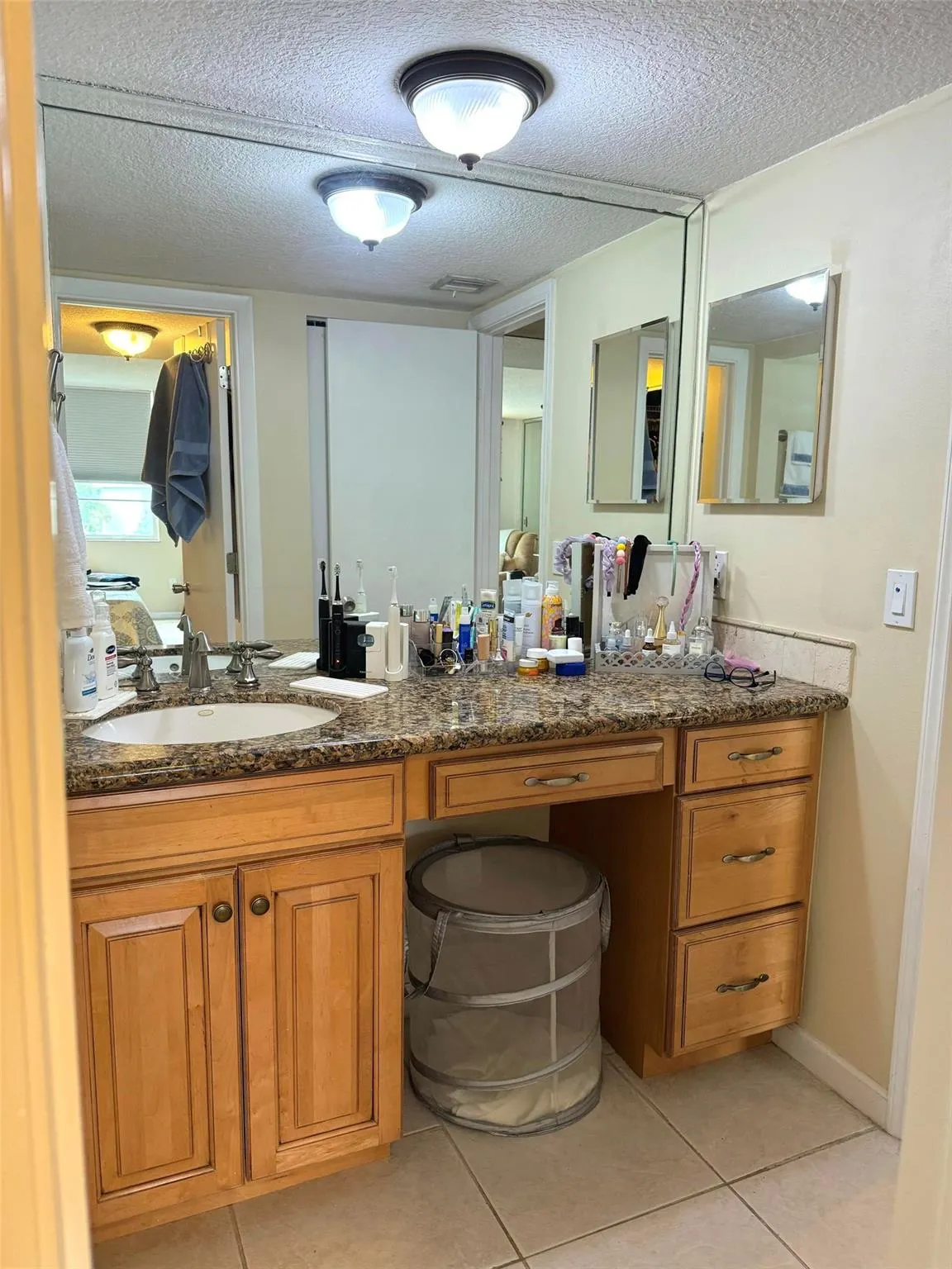 9230 Lagoon Pl, #408