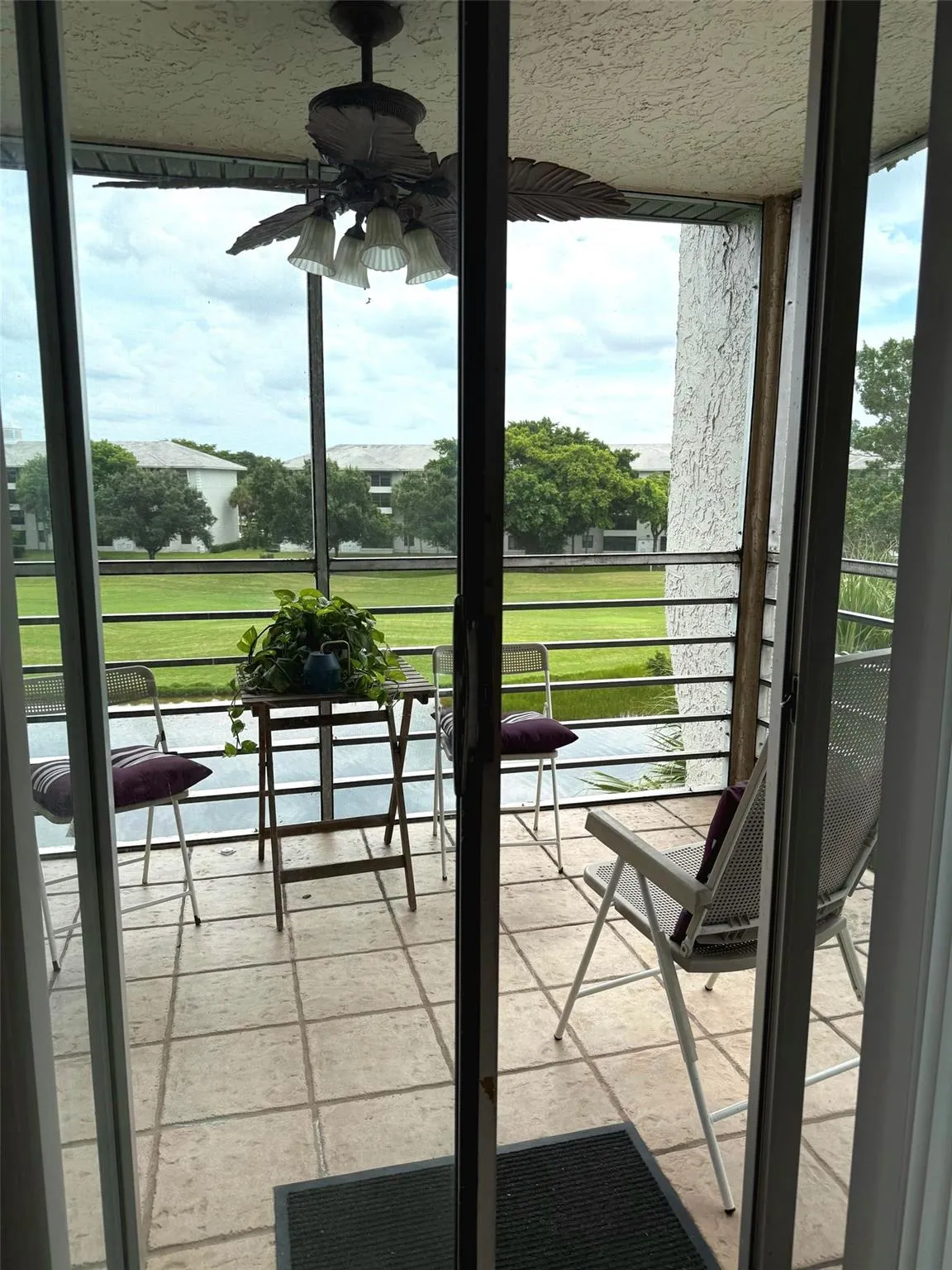 9230 Lagoon Pl, #408