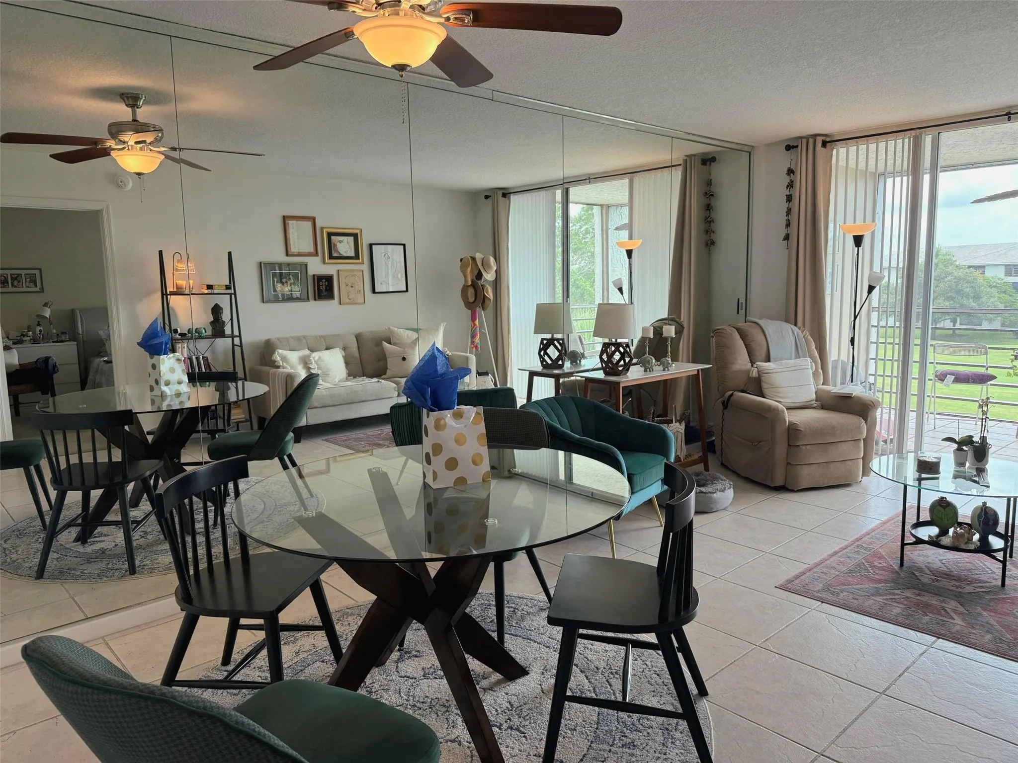 9230 Lagoon Pl, #408