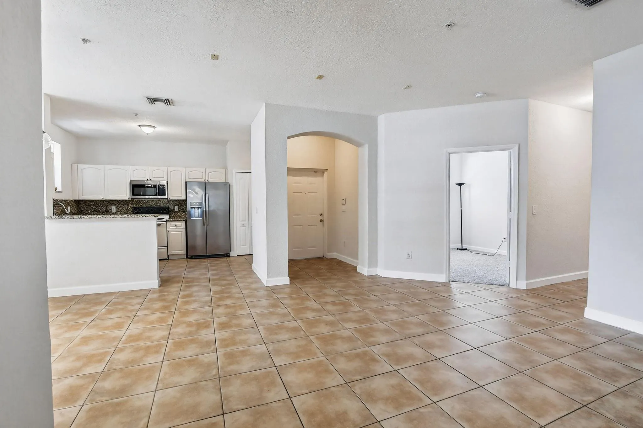 110 Jacaranda Country Club Dr, #104