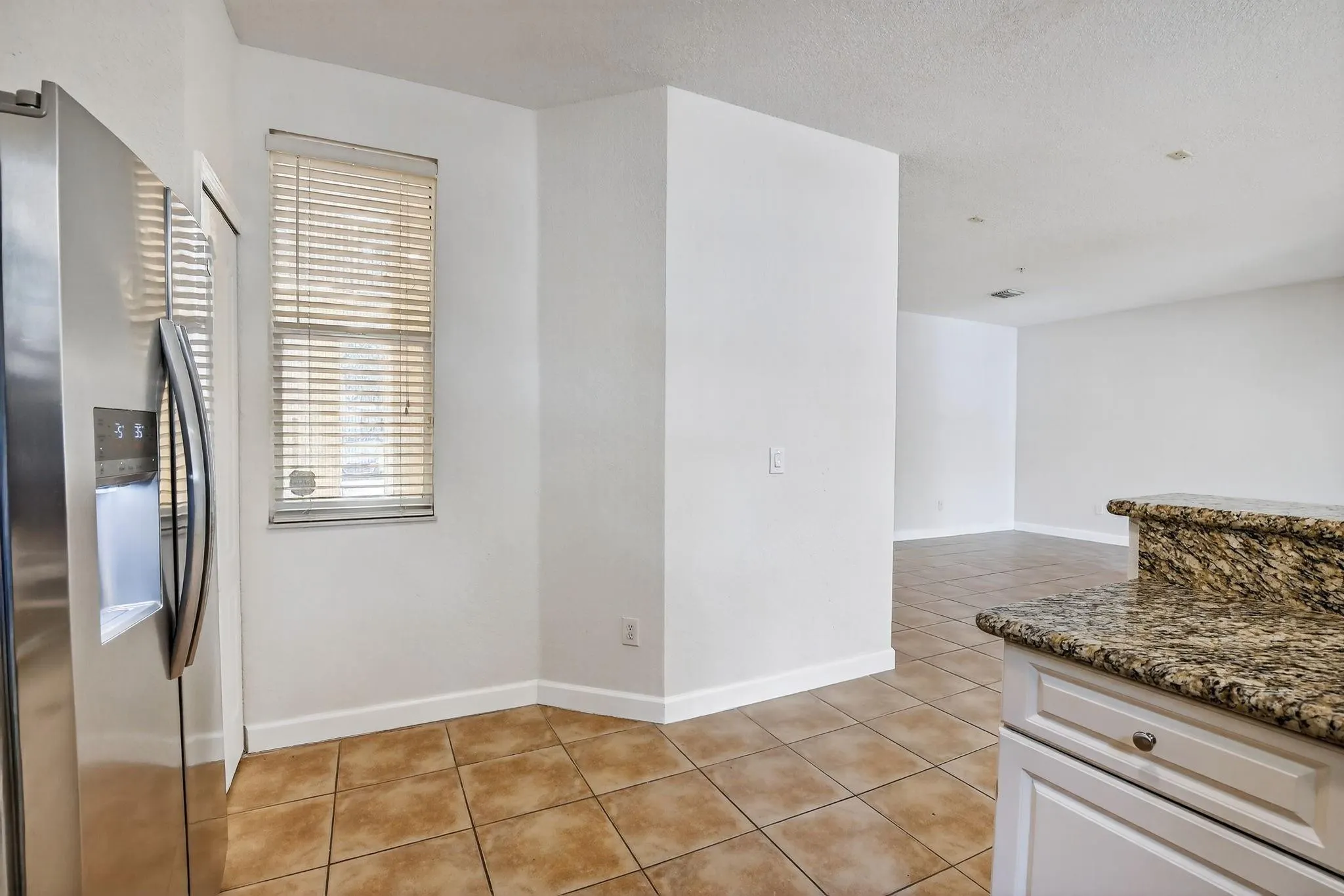 110 Jacaranda Country Club Dr, #104