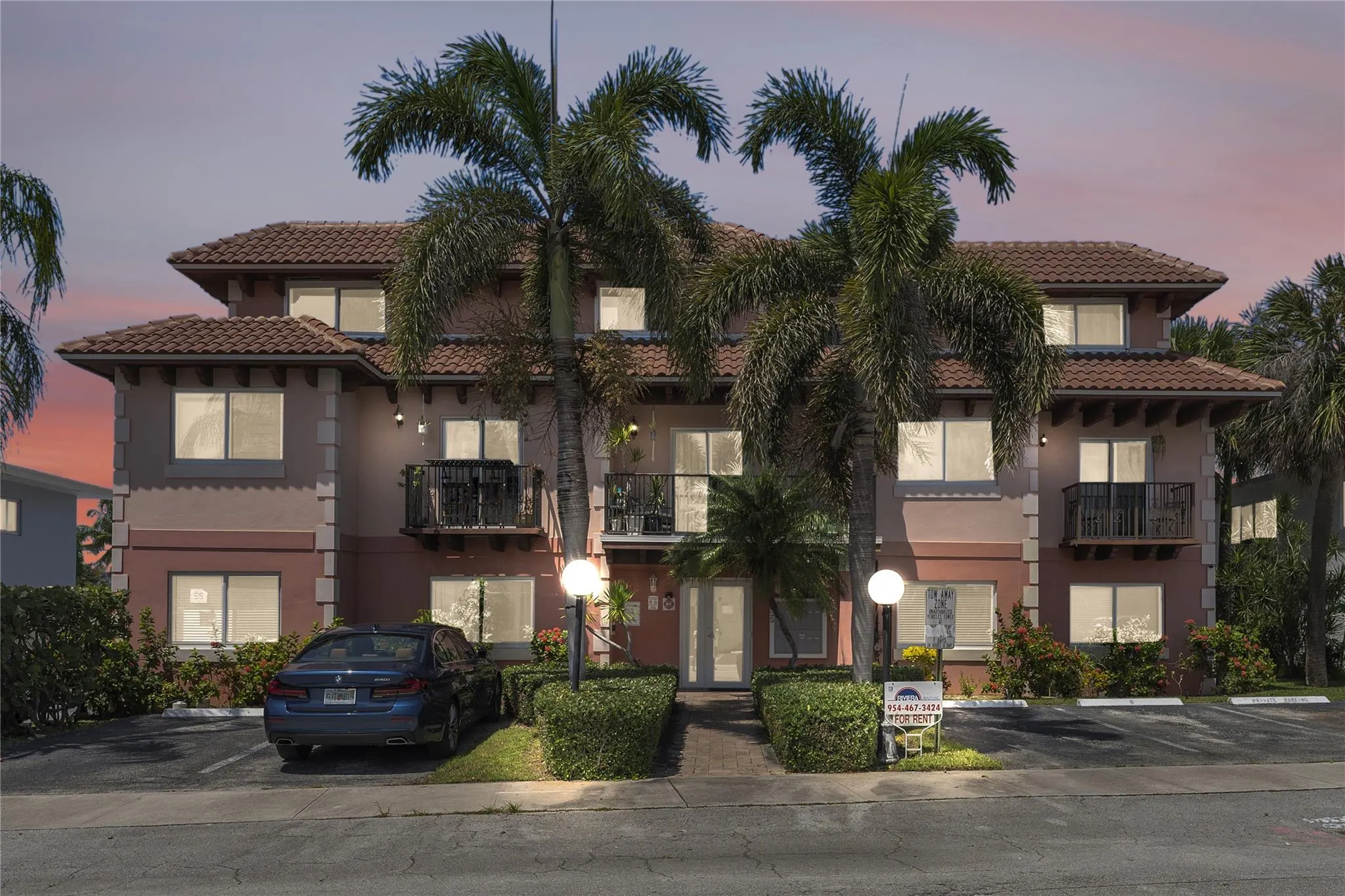 4525 Poinciana St., #1