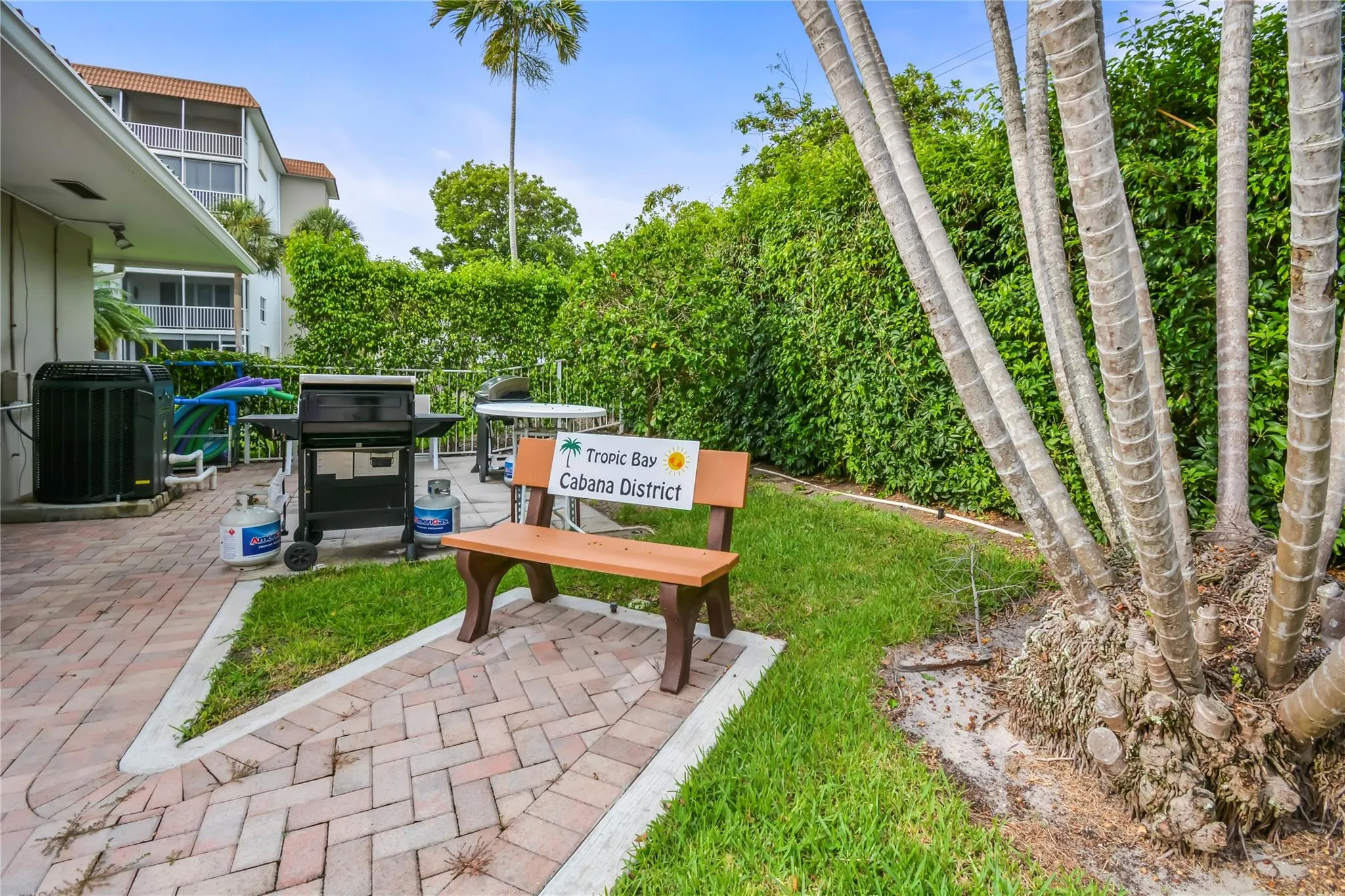 2809 Florida Blvd, #107