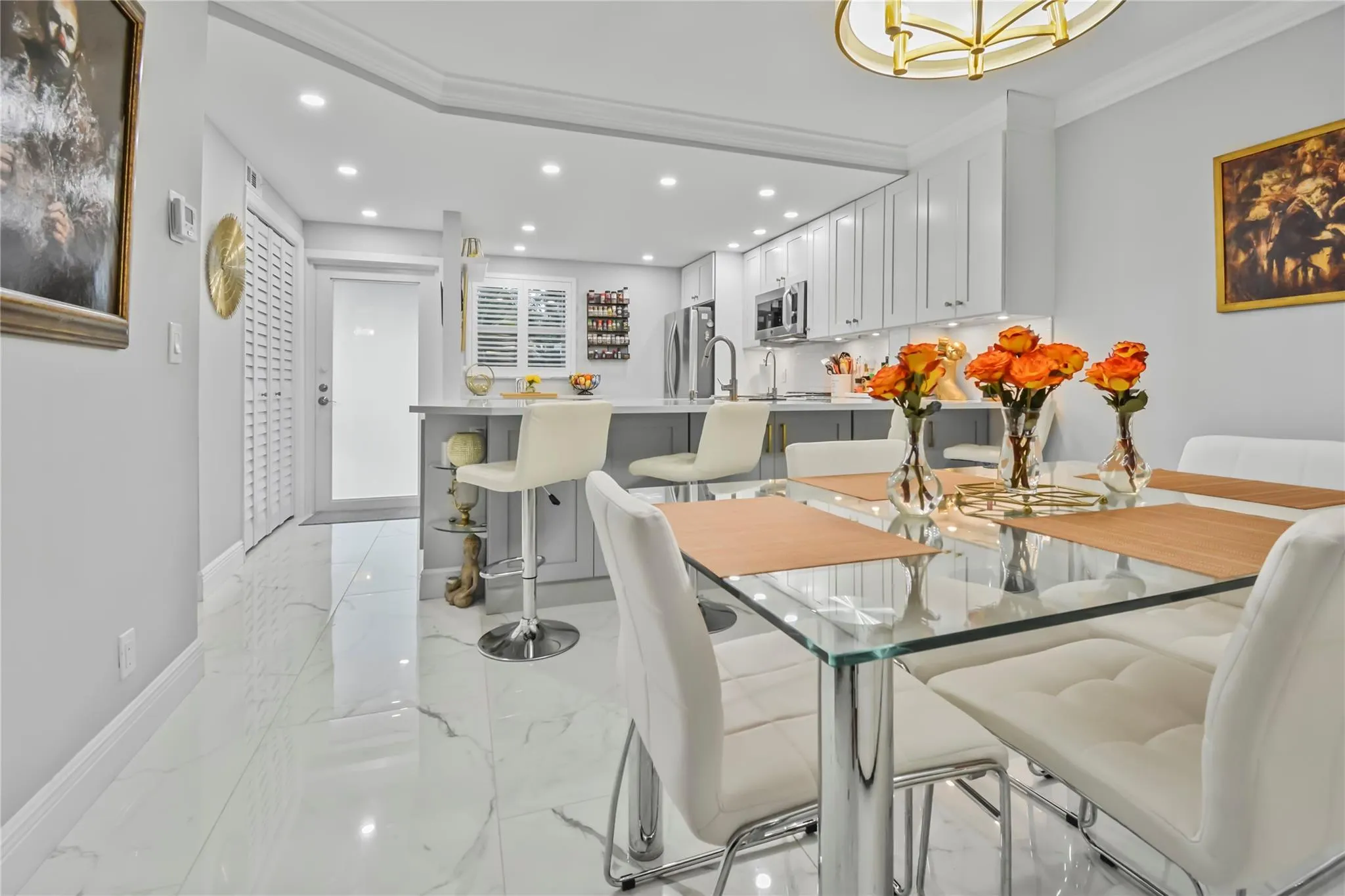 2809 Florida Blvd, #107