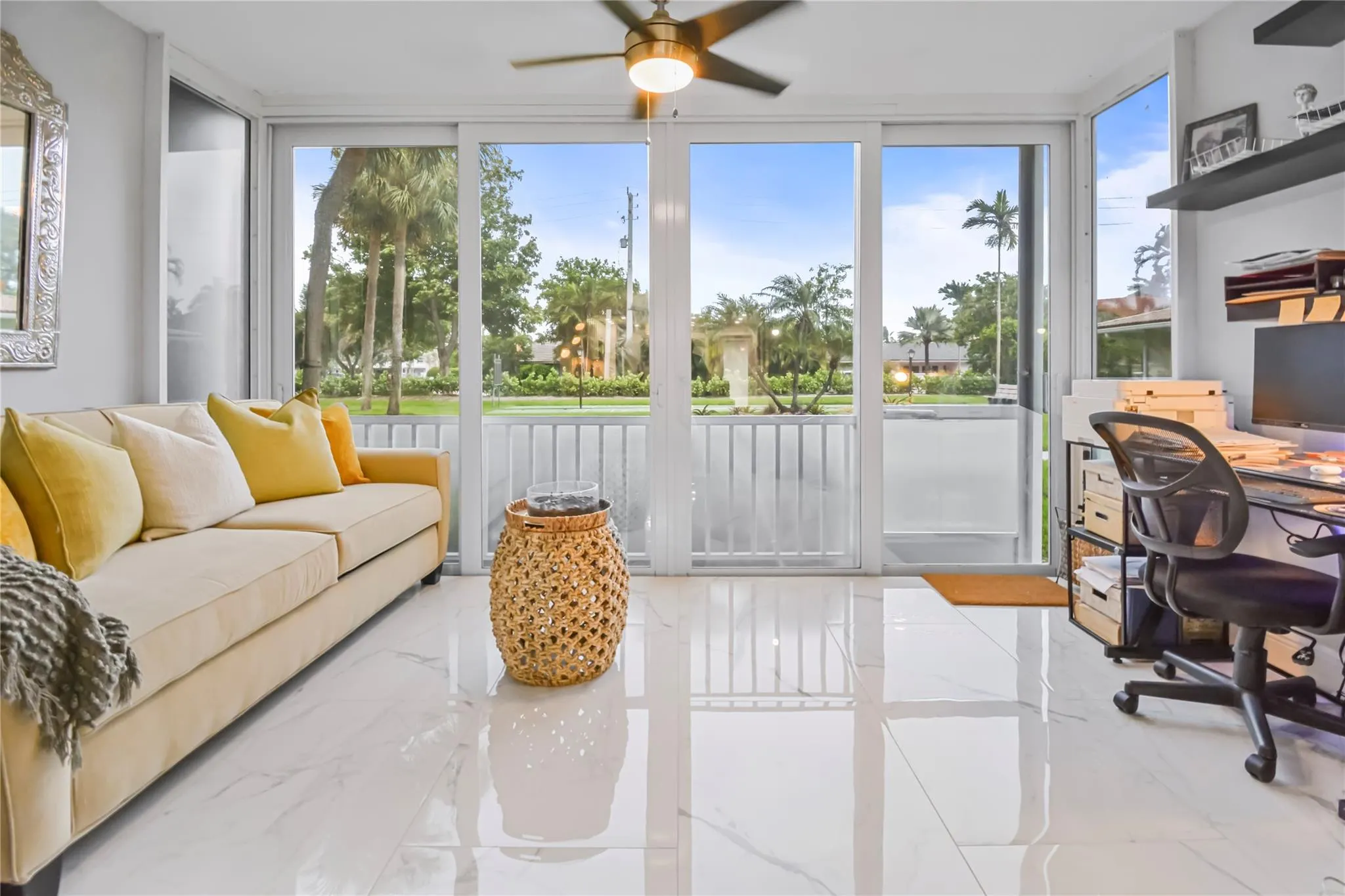 2809 Florida Blvd, #107