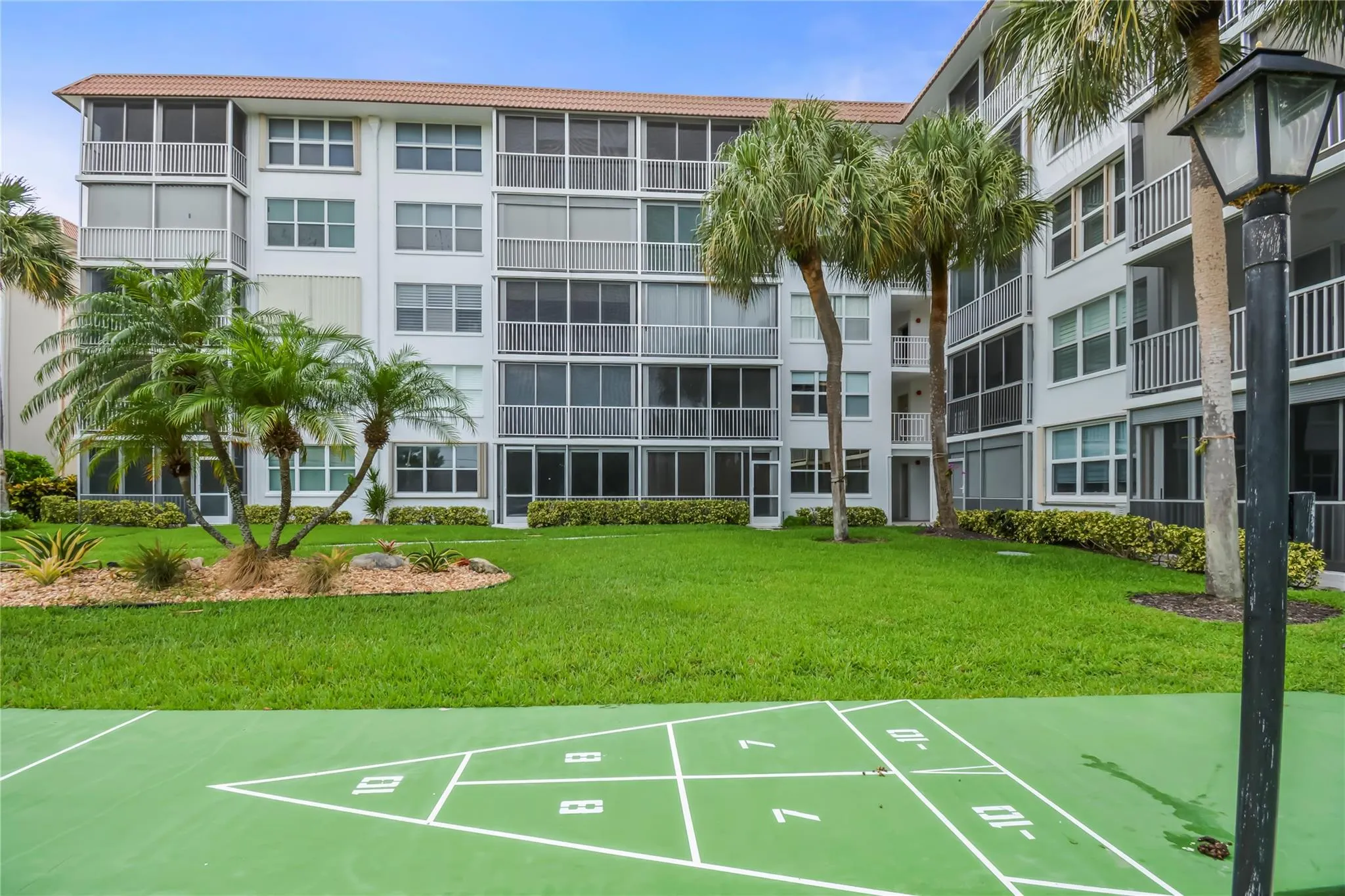 2809 Florida Blvd, #107