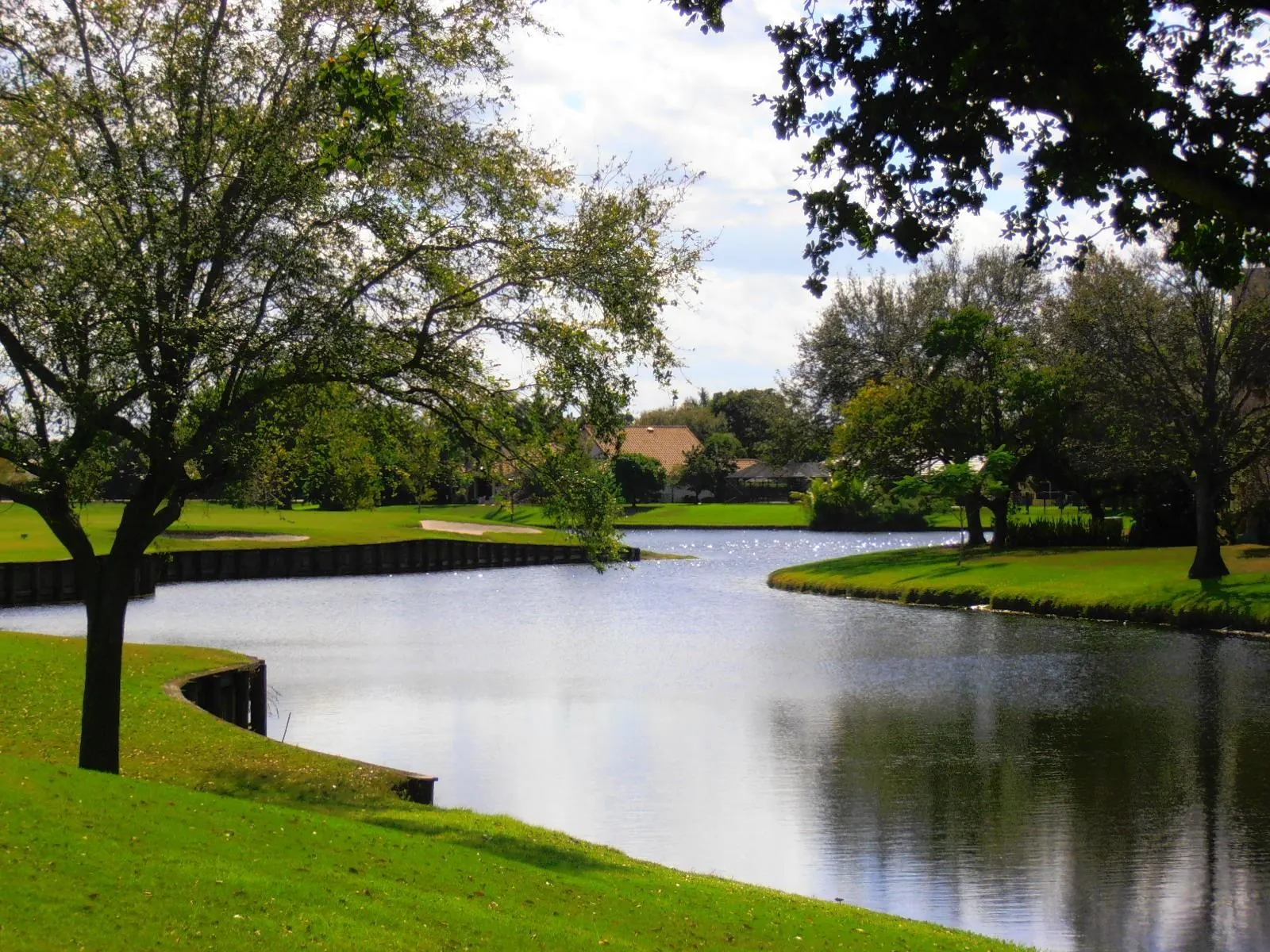 1541 W Oak Knoll Cir