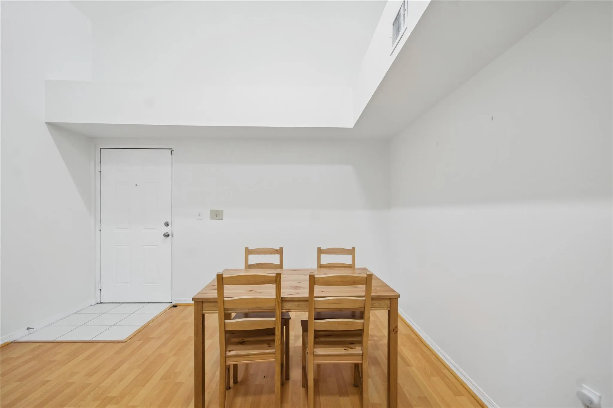 11133 SW 8 ST, #306