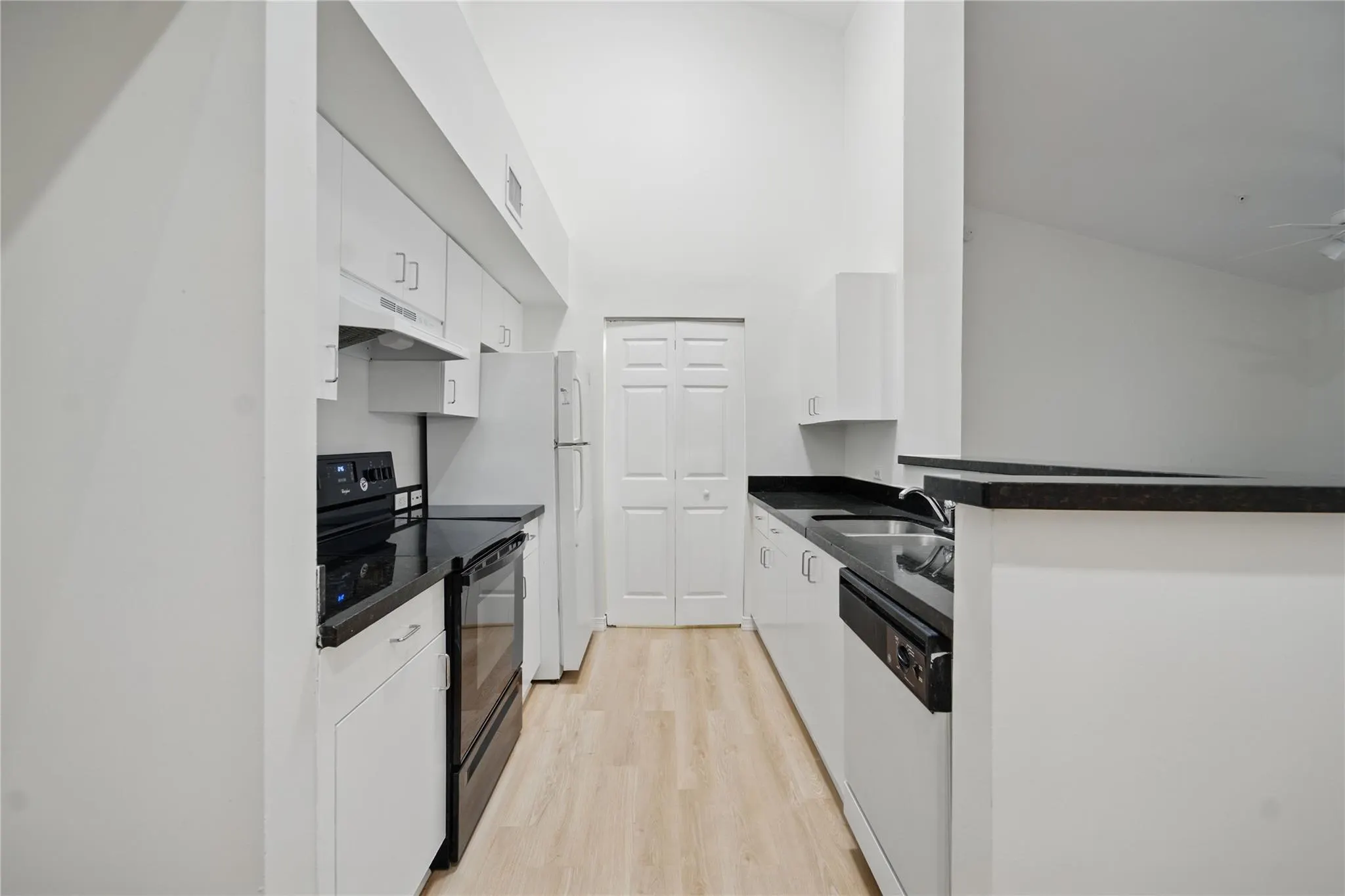 11133 SW 8 ST, #306