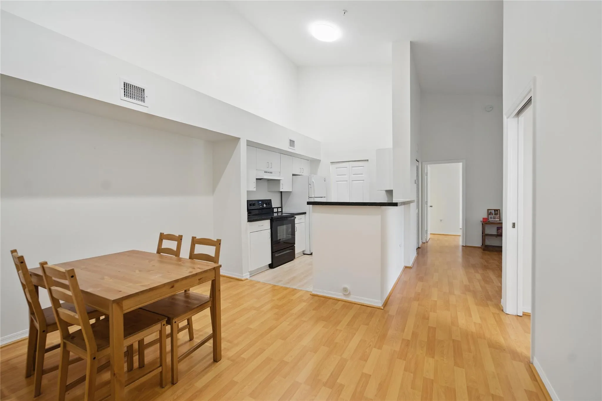 11133 SW 8 ST, #306