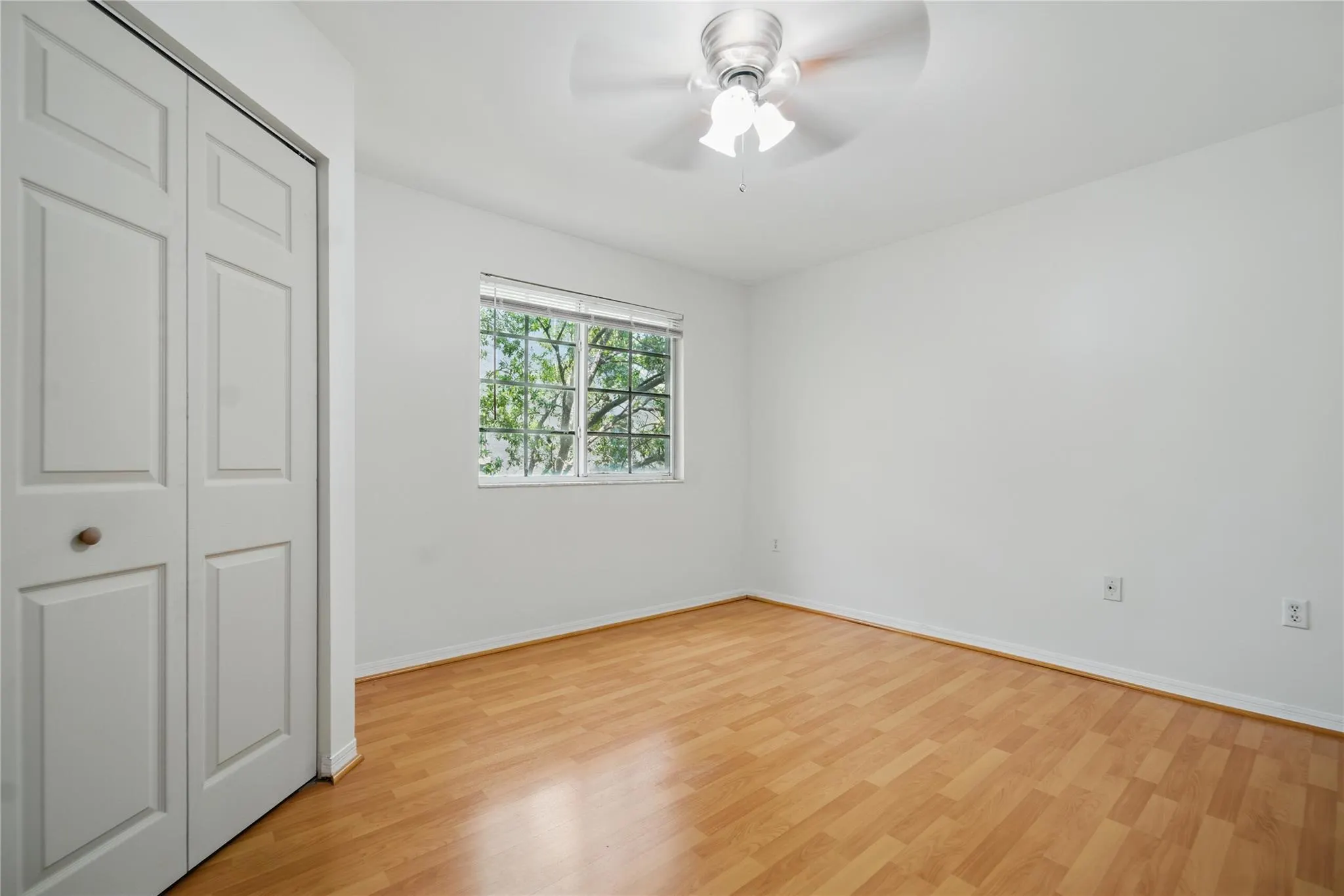 11133 SW 8 ST, #306