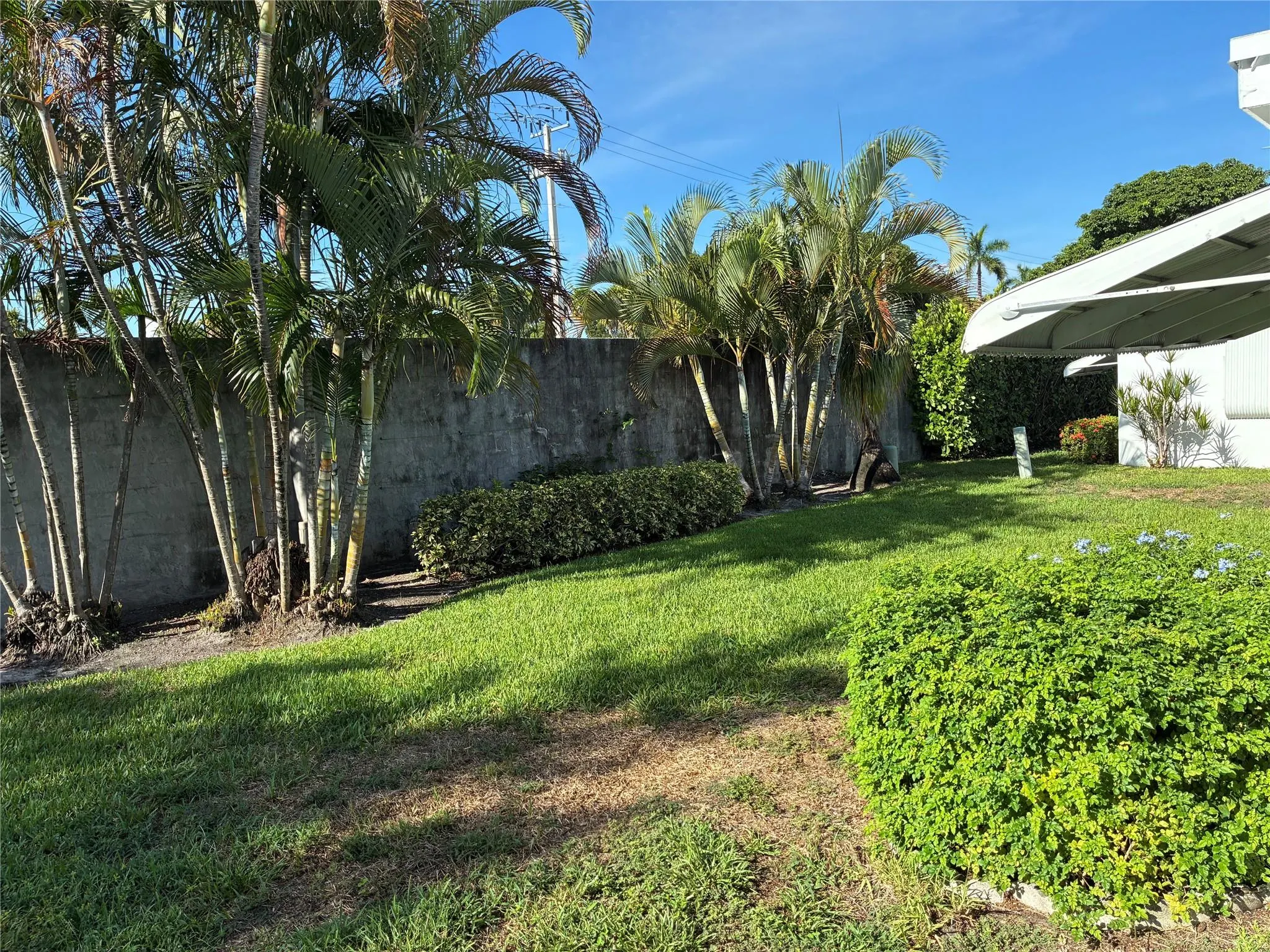 110 NW 24th Ct
