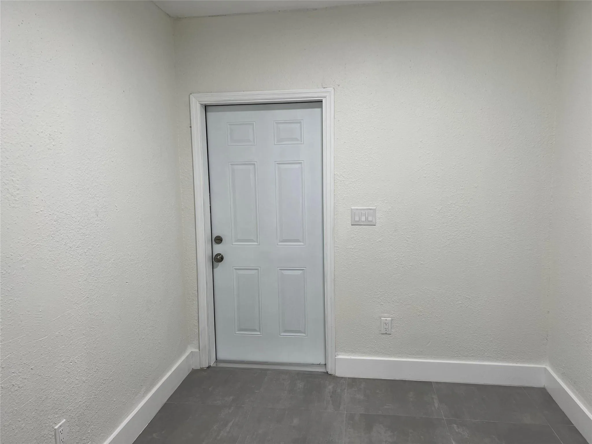 6301 NE 5th Ave, #6301