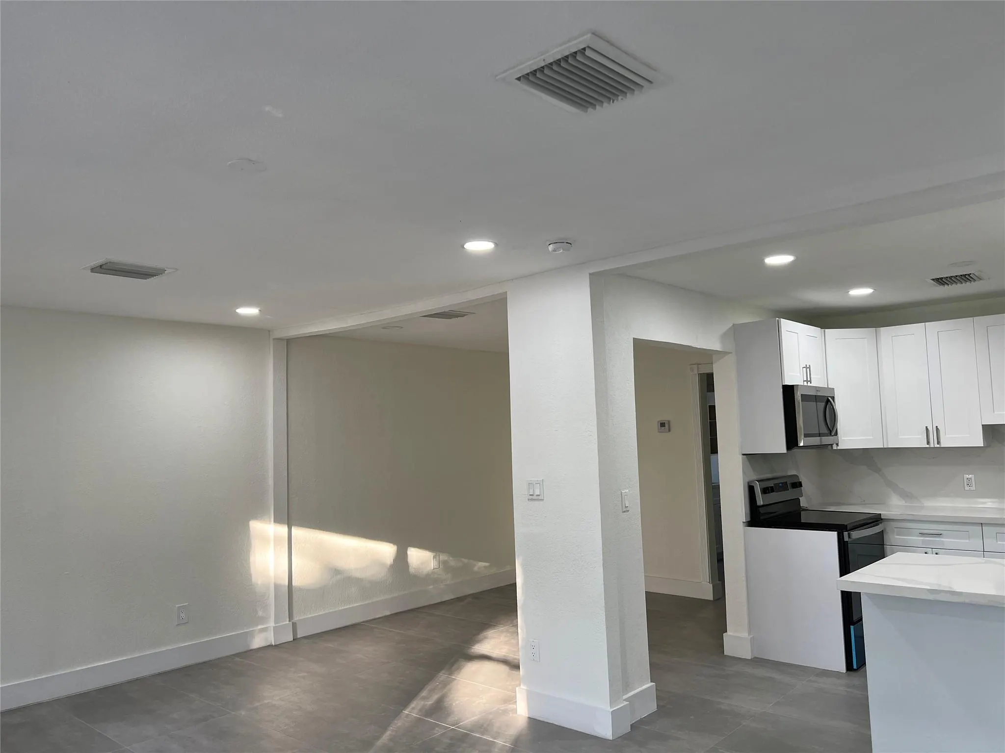 6301 NE 5th Ave, #6301
