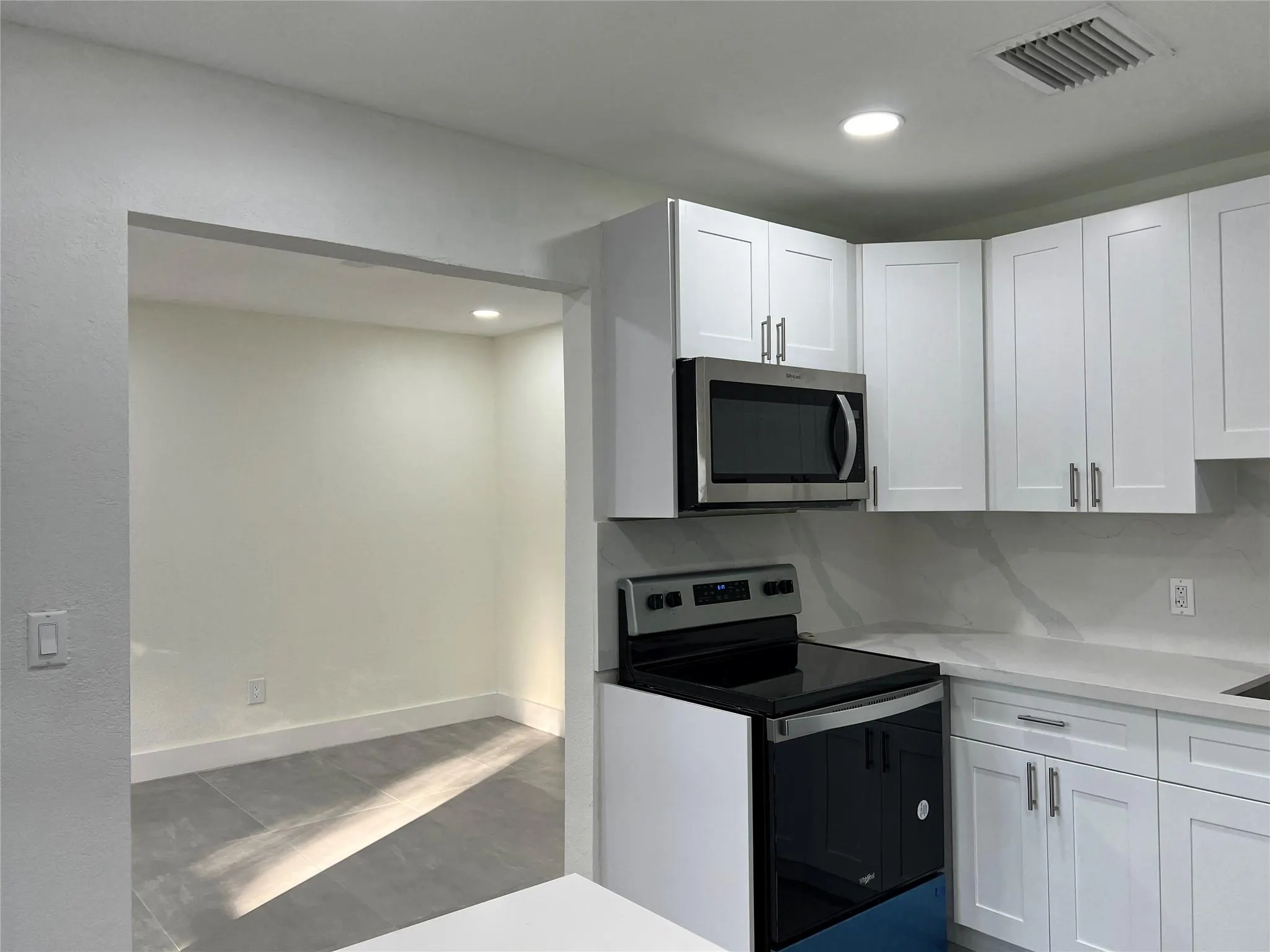 6301 NE 5th Ave, #6301