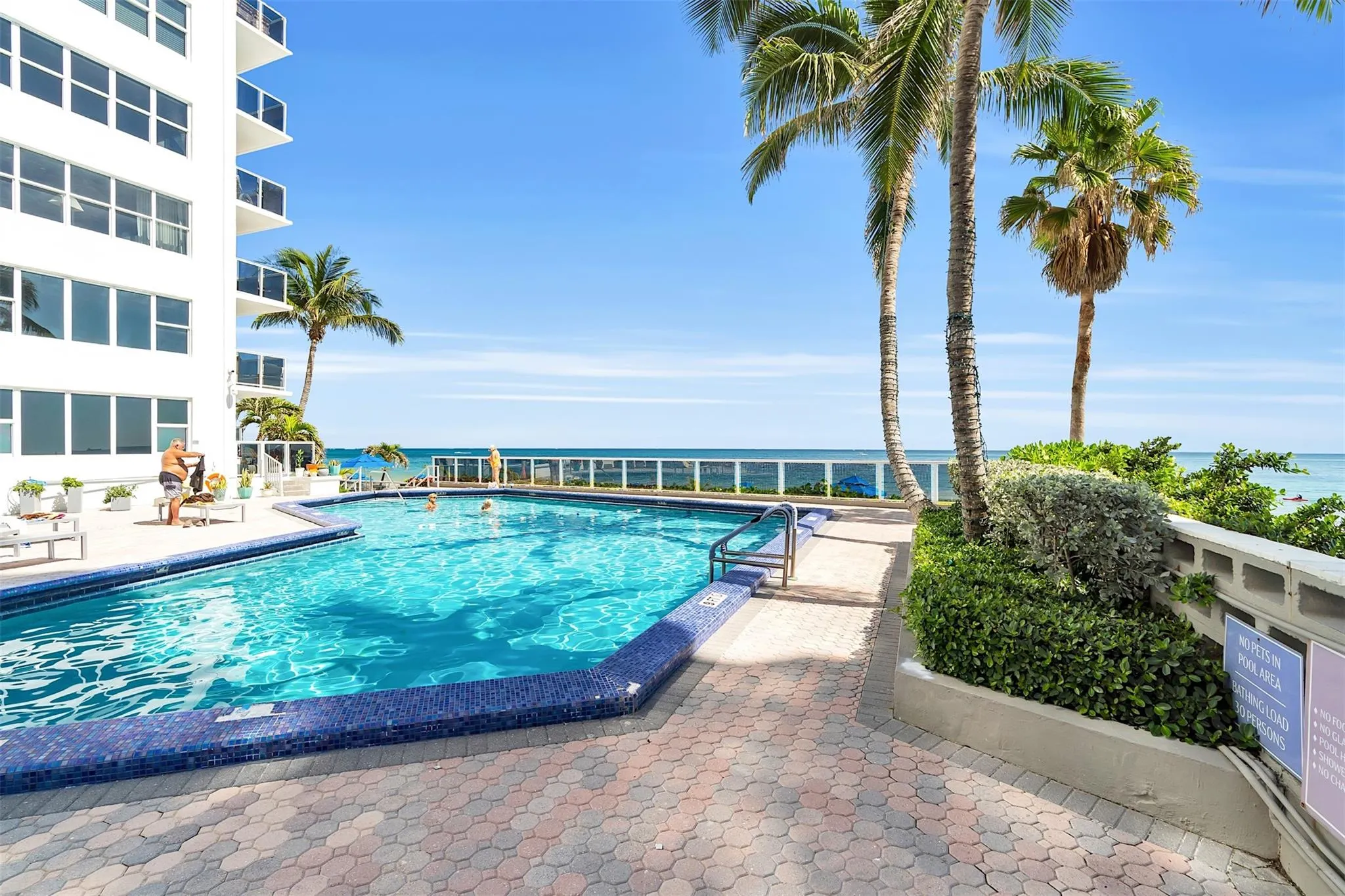 3700 Galt Ocean Dr, #1209