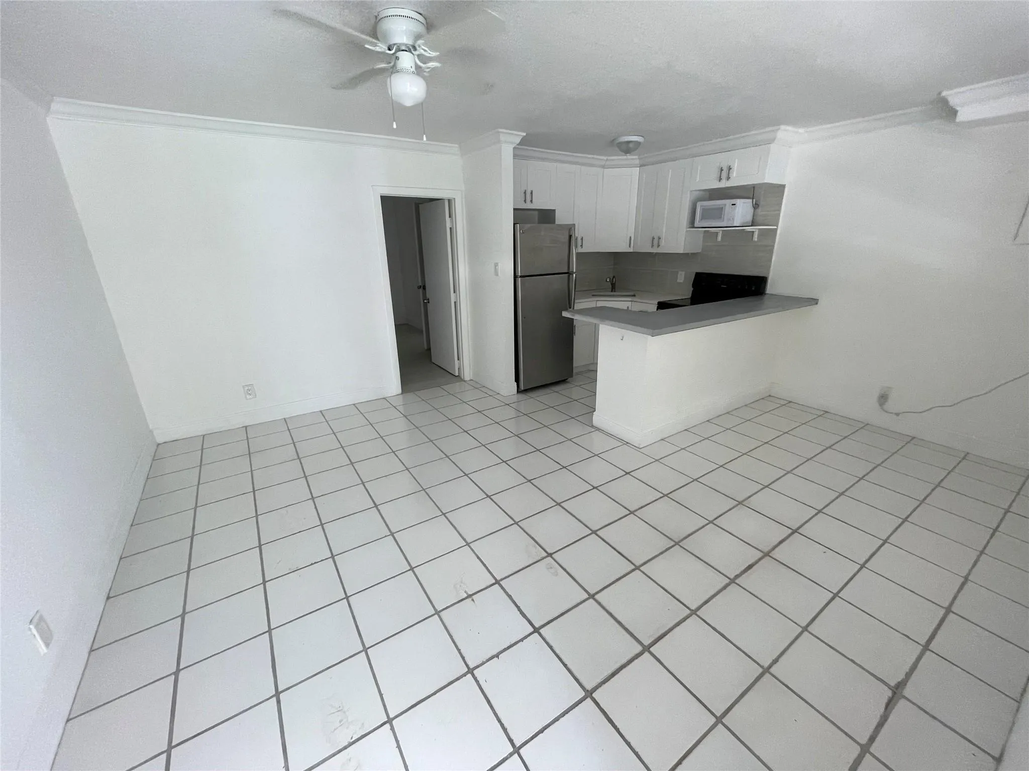 913 NE 18th Ave, #116