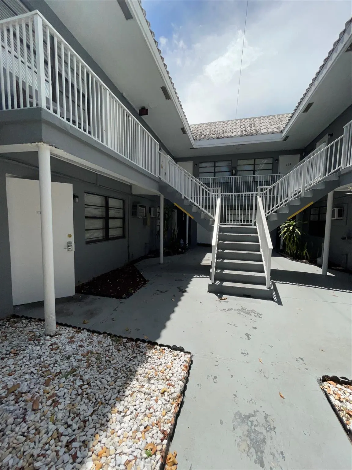 913 NE 18th Ave, #116