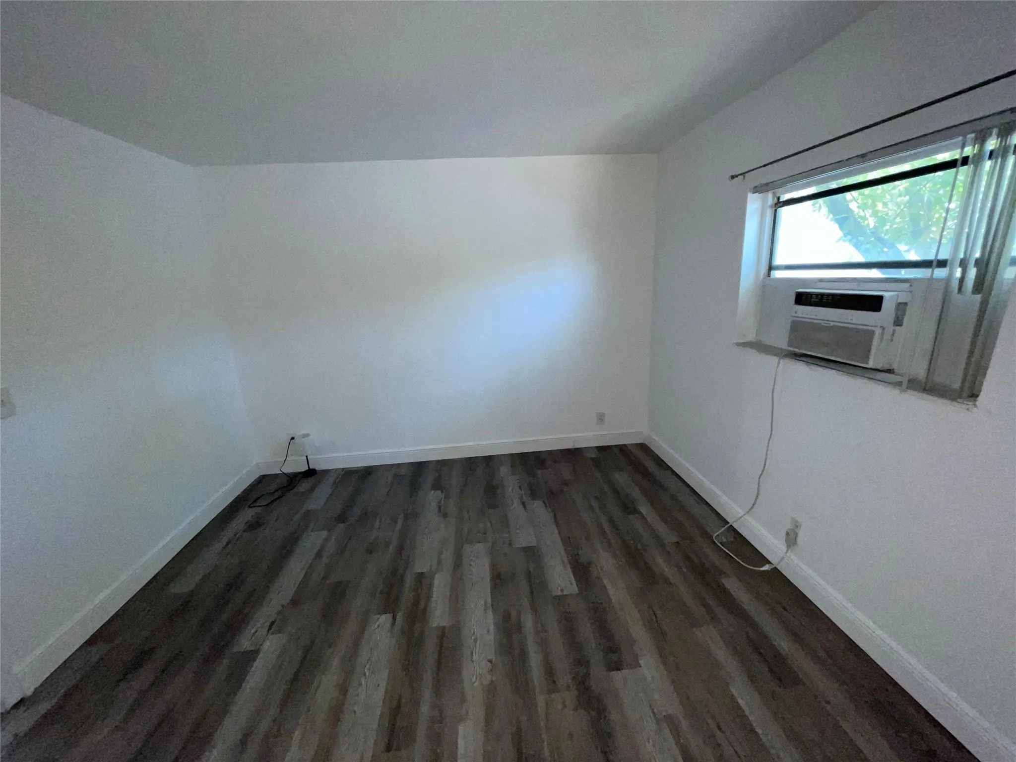 913 18th Ave, #121