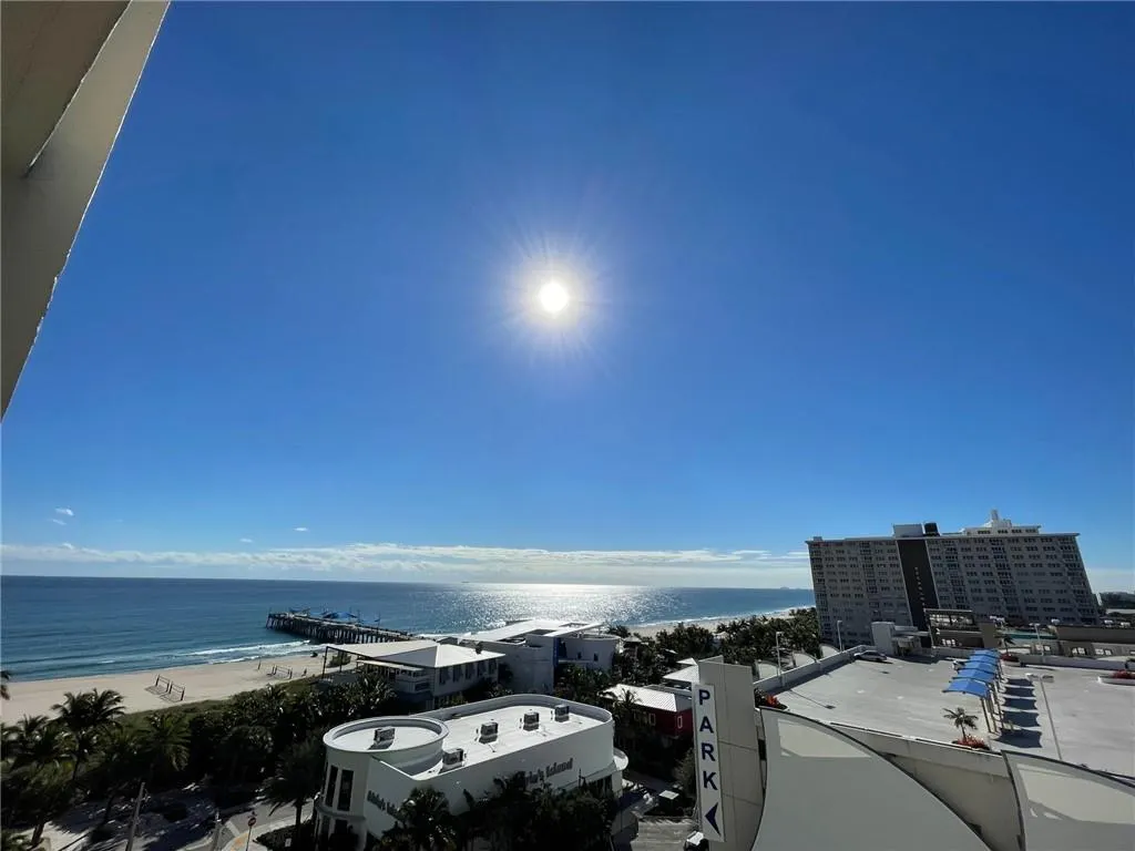 305 N Pompano Beach Blvd, #1006