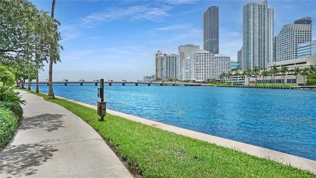 801 Brickell Key Blvd, #2903