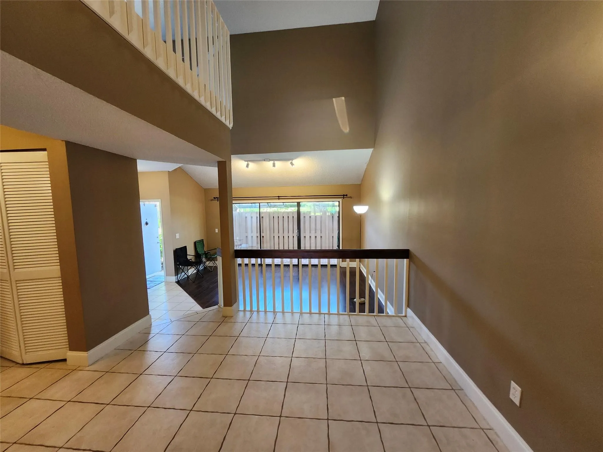 4192 SW 87TH TER