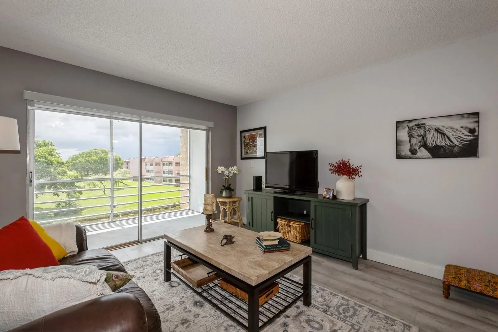 9181 Sunrise Lakes Blvd, #306