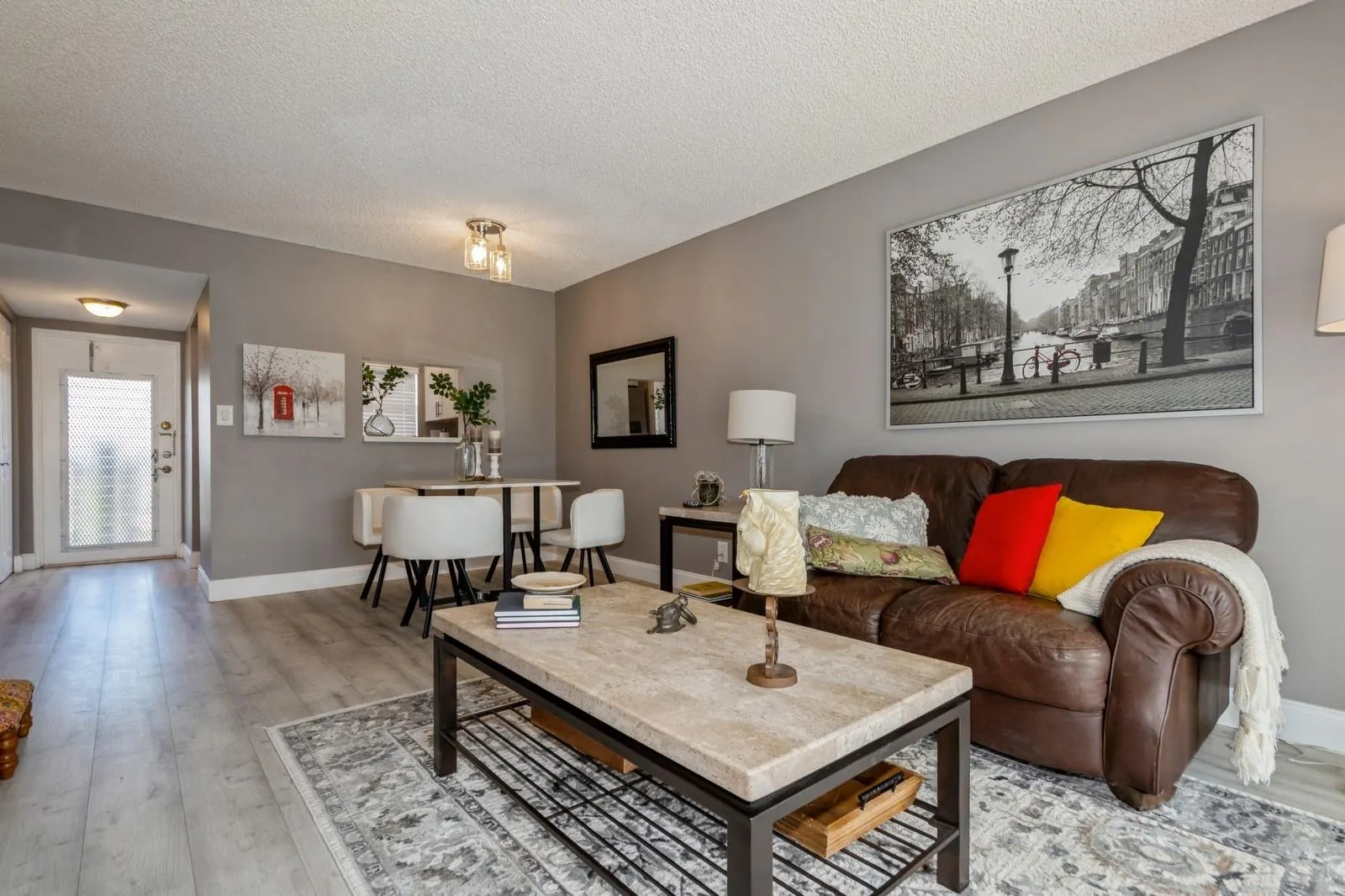 9181 Sunrise Lakes Blvd, #306