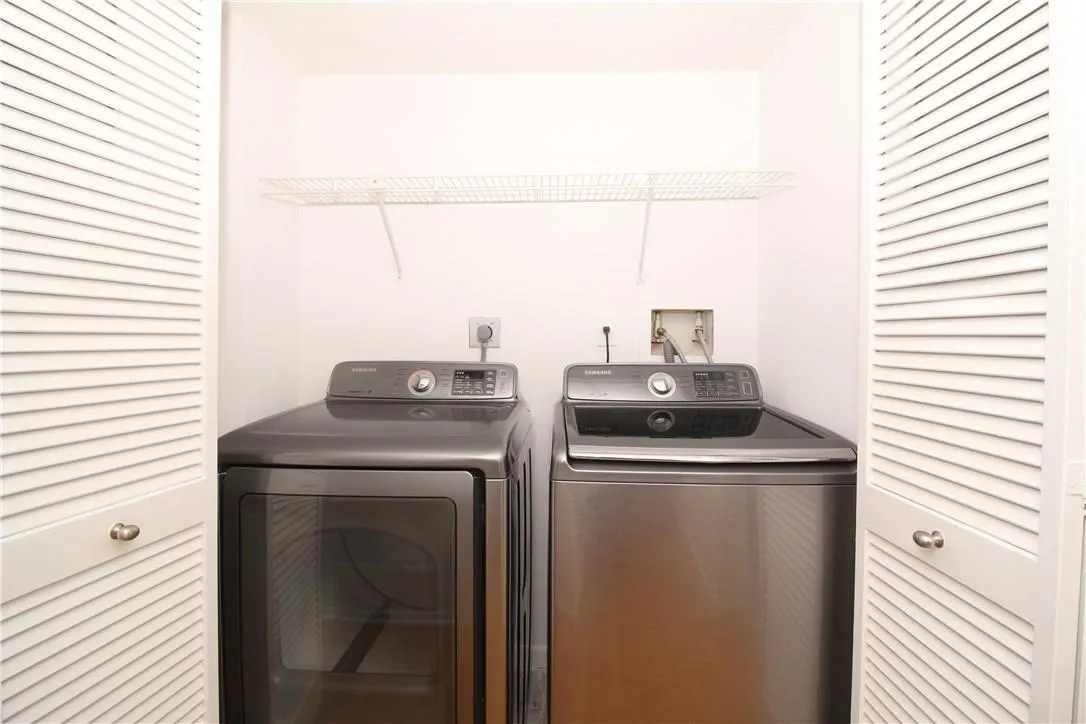 16171 Blatt Blvd, #404