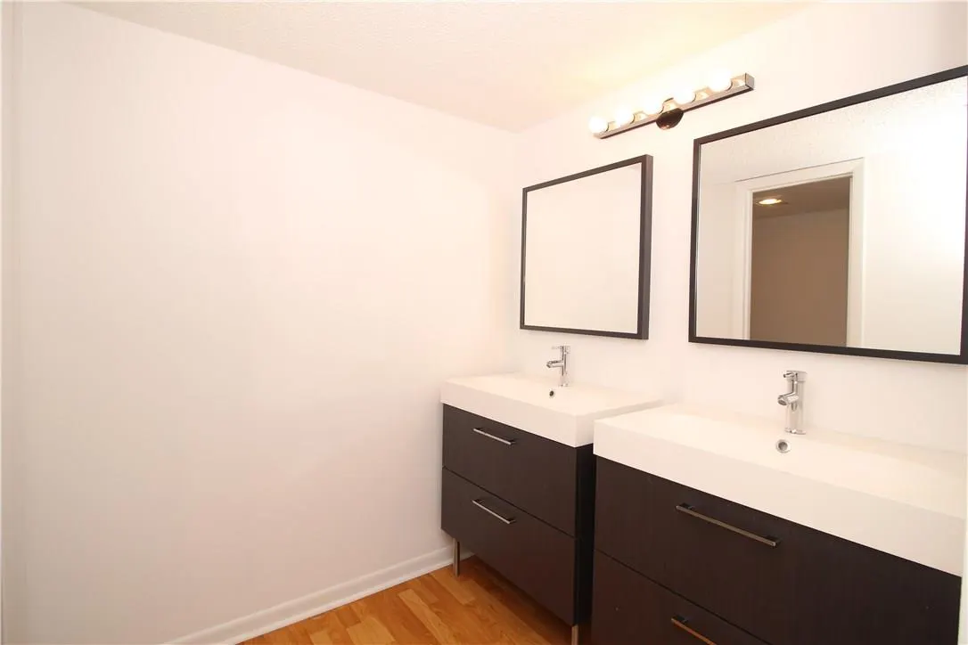 16171 Blatt Blvd, #404