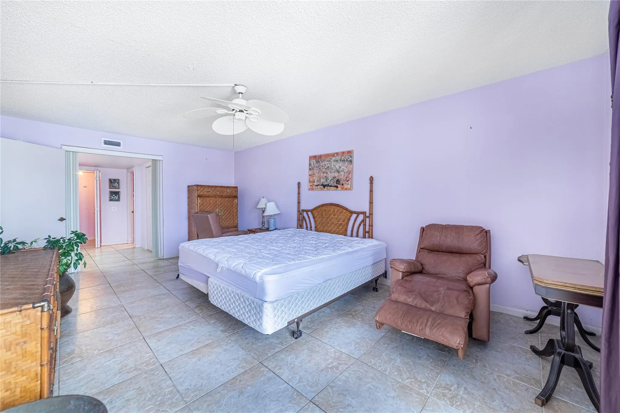1010 S Ocean Blvd, #605