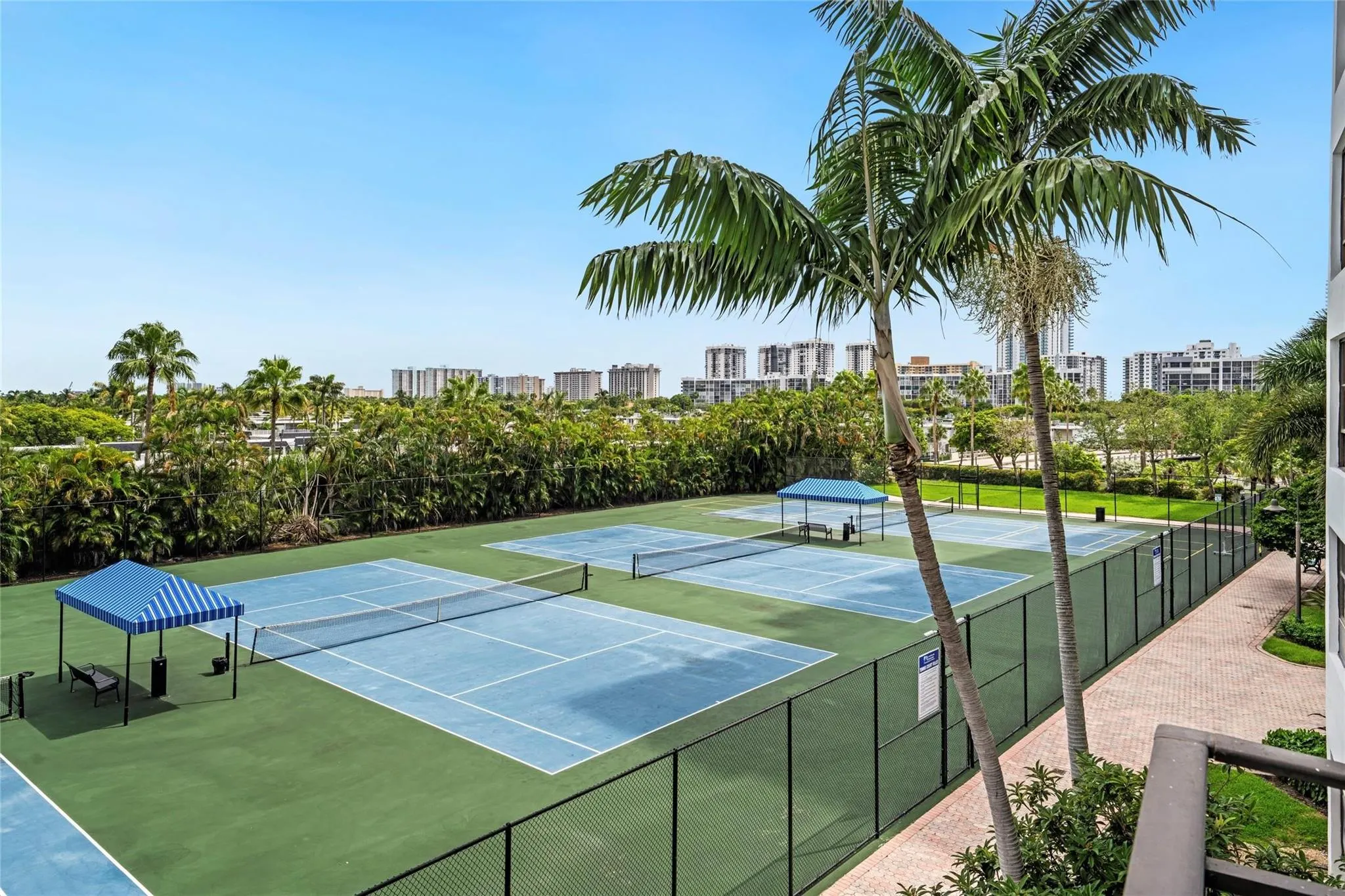 600 Three Islands Boulevard, #301