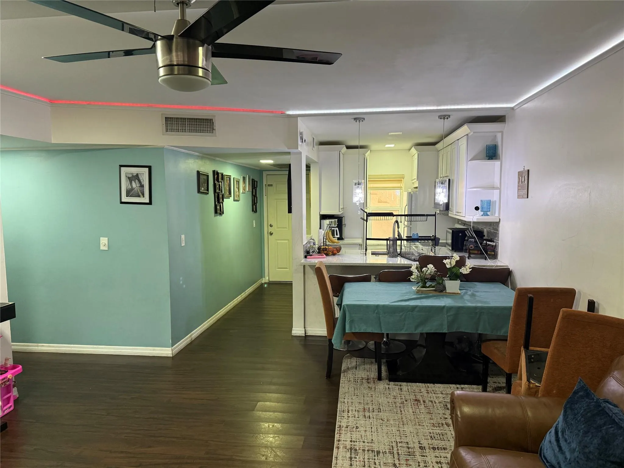 8401 Royal Palm Blvd, #8401