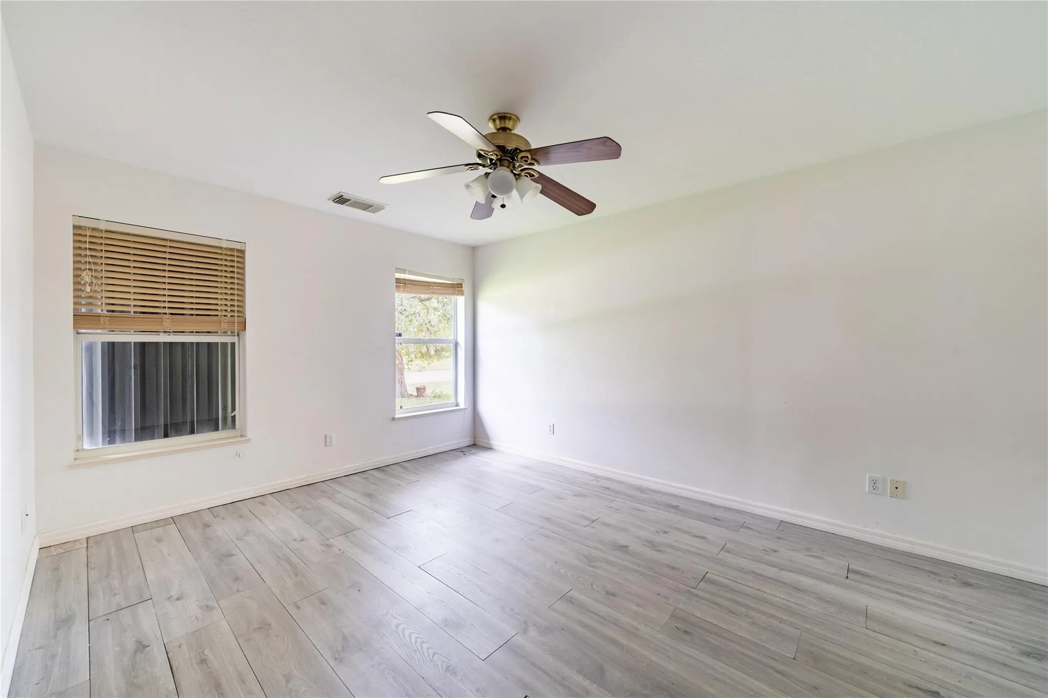 7205 Hibiscus Road