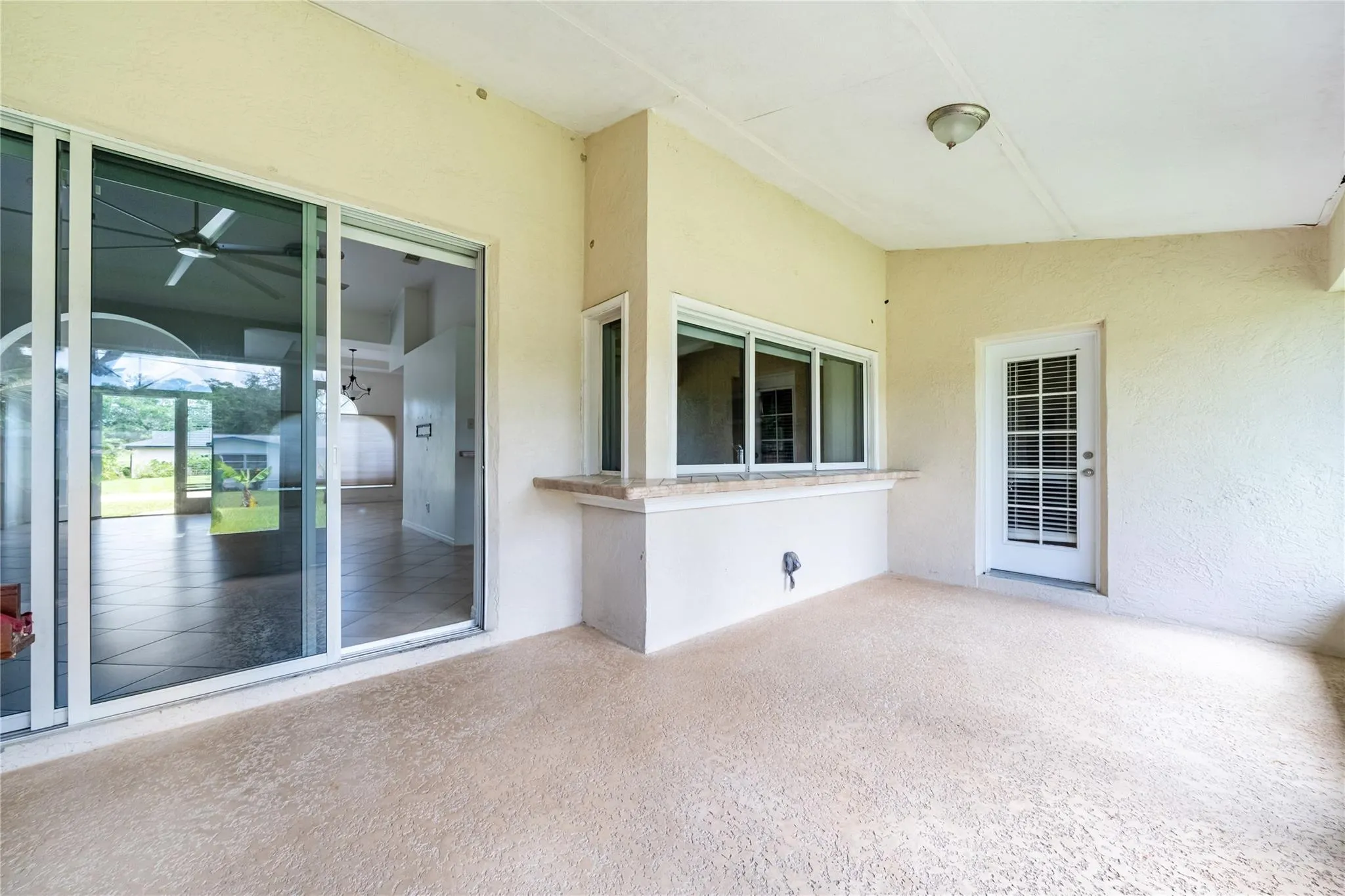 7205 Hibiscus Road