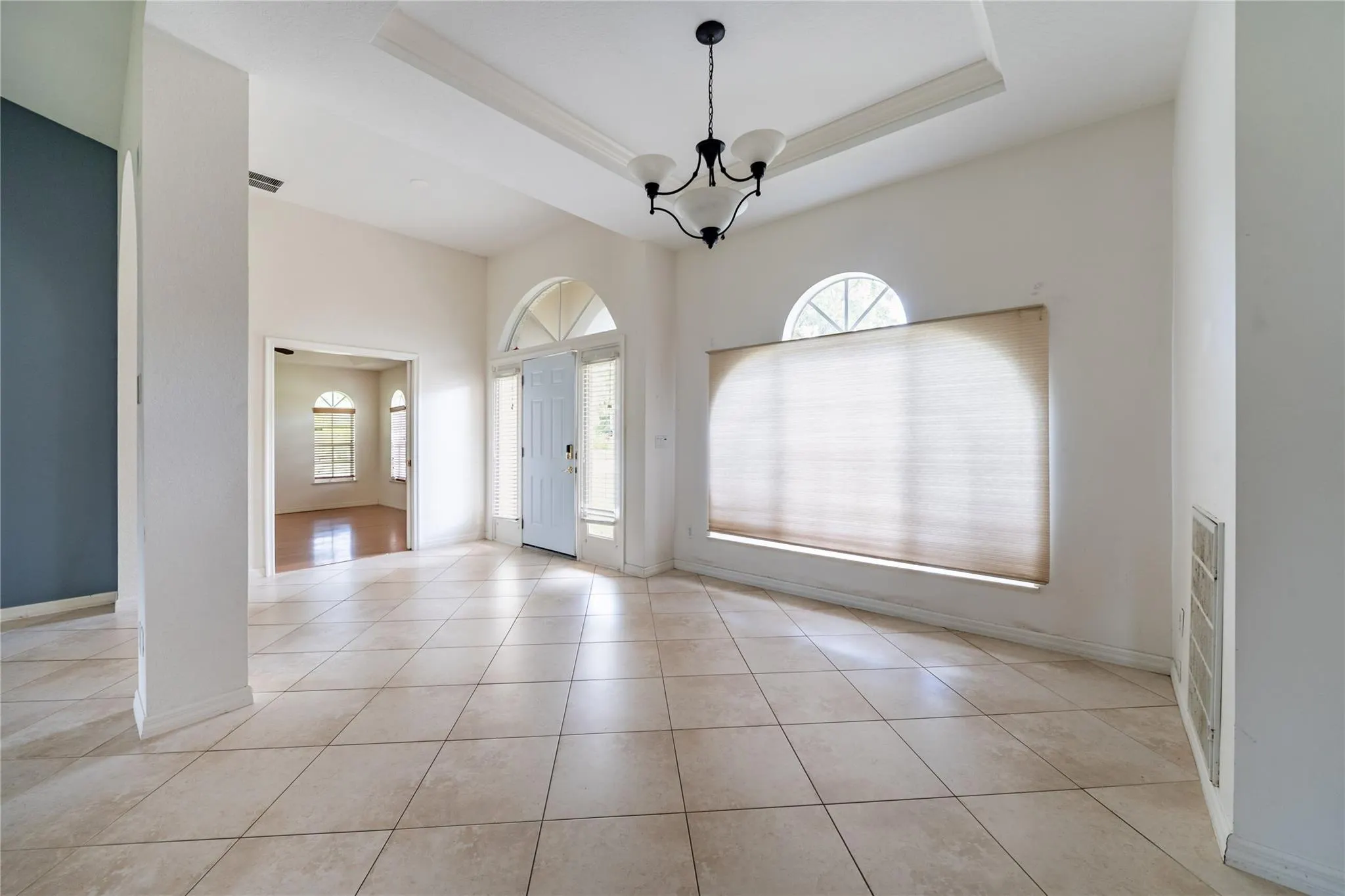 7205 Hibiscus Road