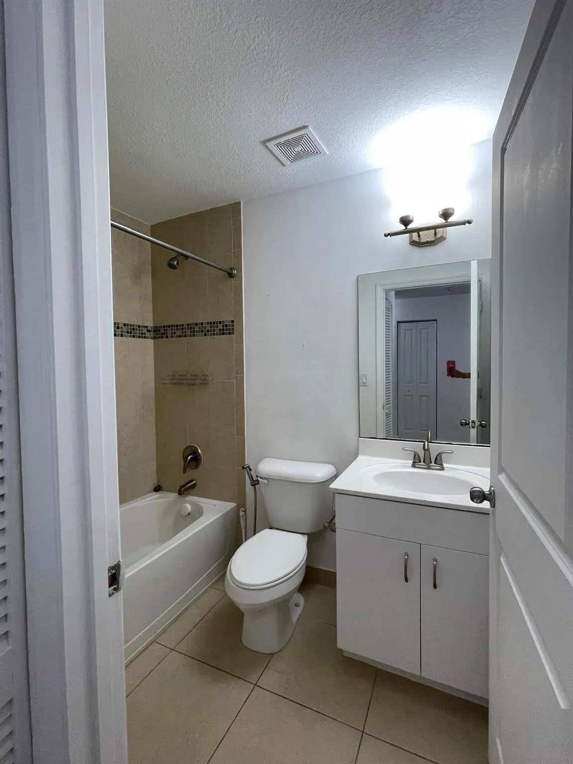 430 NE 194th Ter, #0