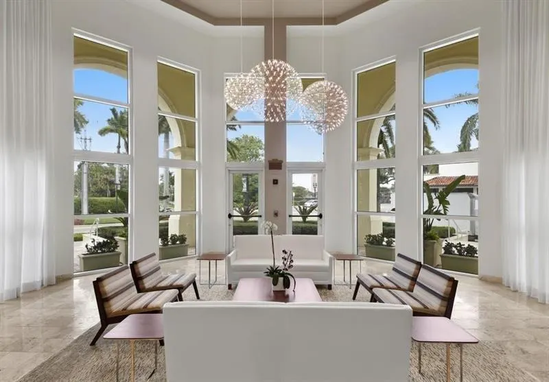 99 SE Mizner Blvd, #614