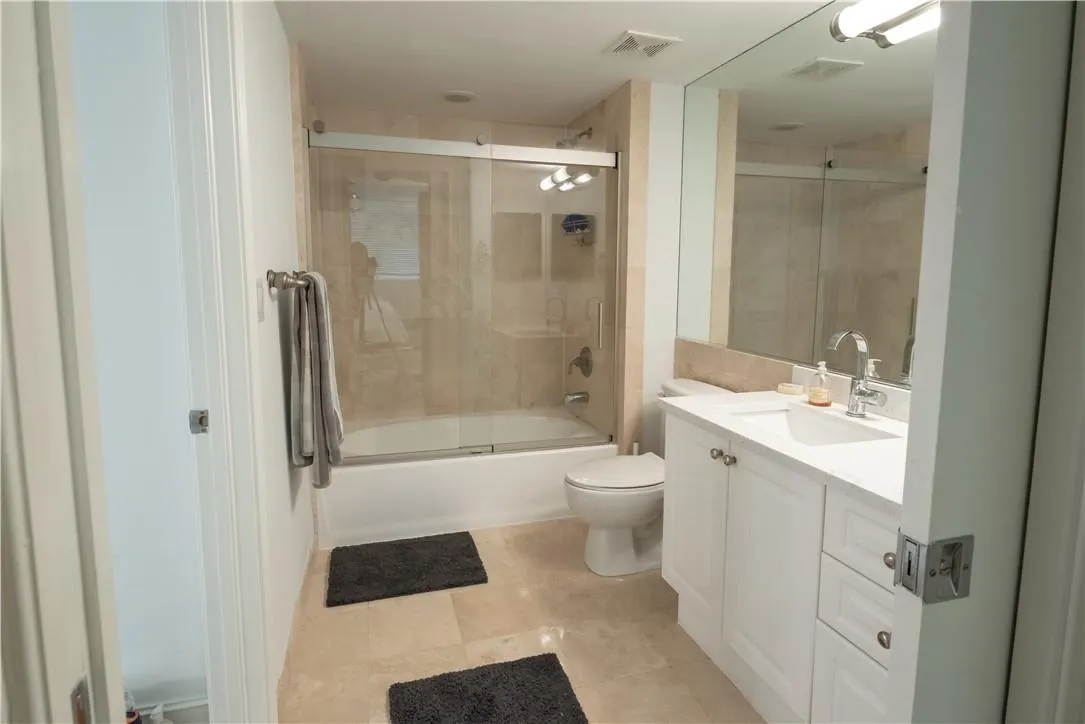 99 SE Mizner Blvd, #614