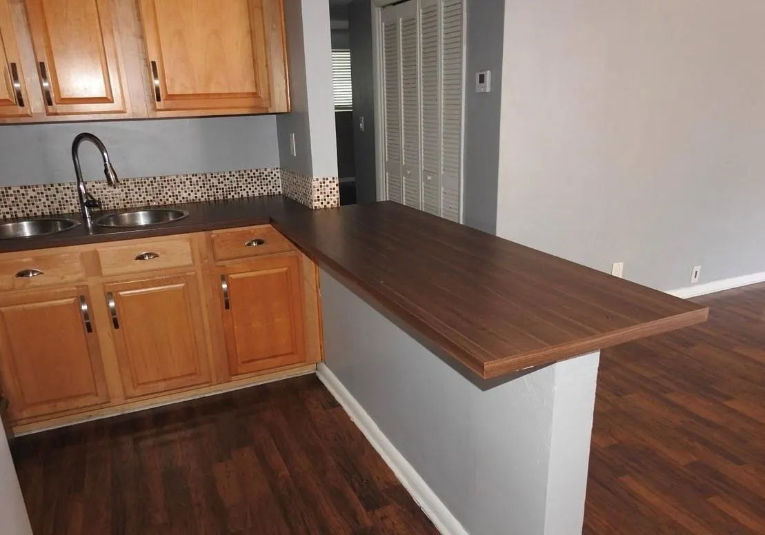 4050 NE 12 ter, #13