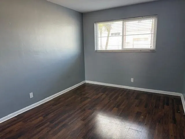 4050 NE 12 ter, #13