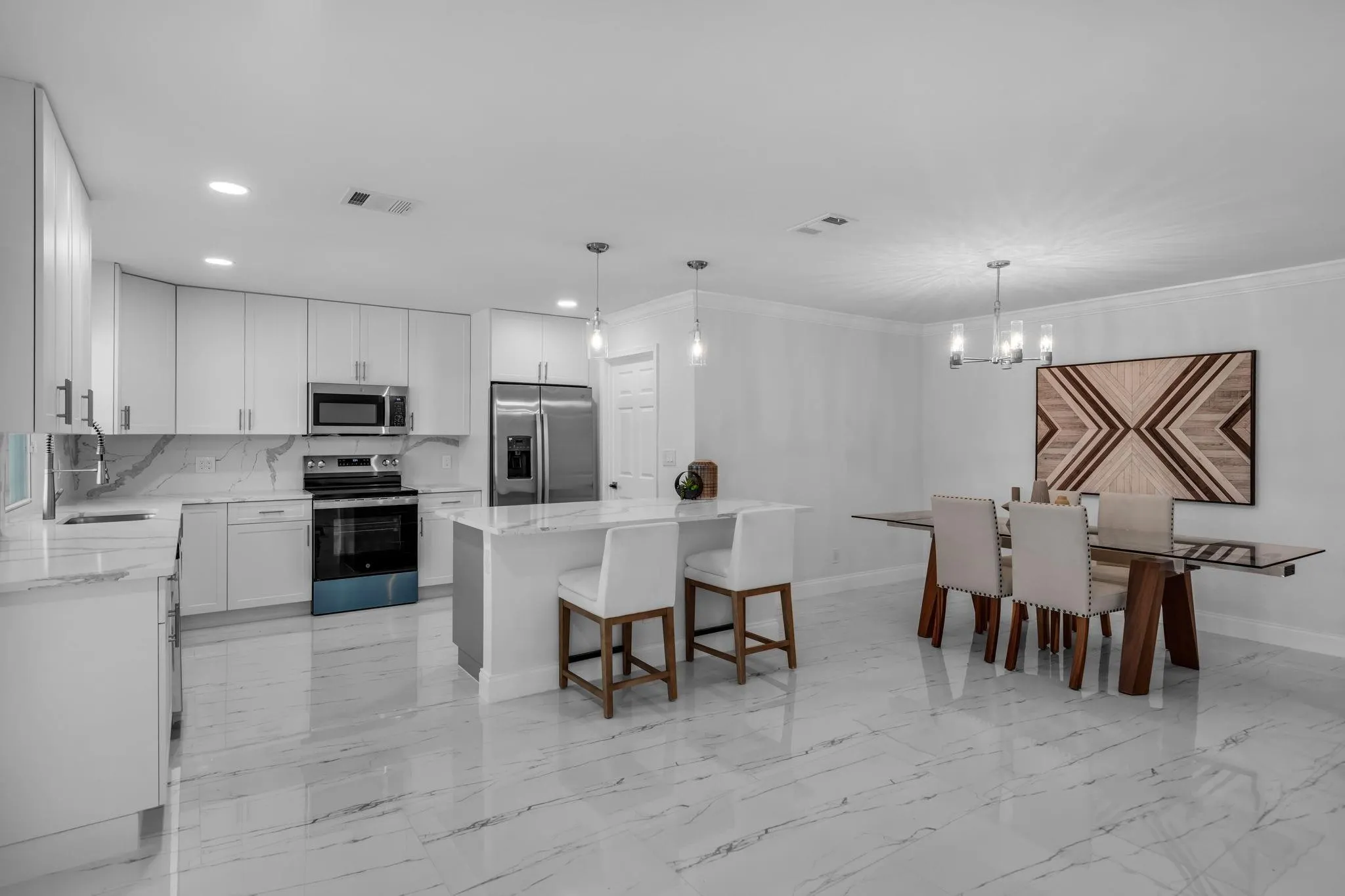 1911 NW 107th Dr