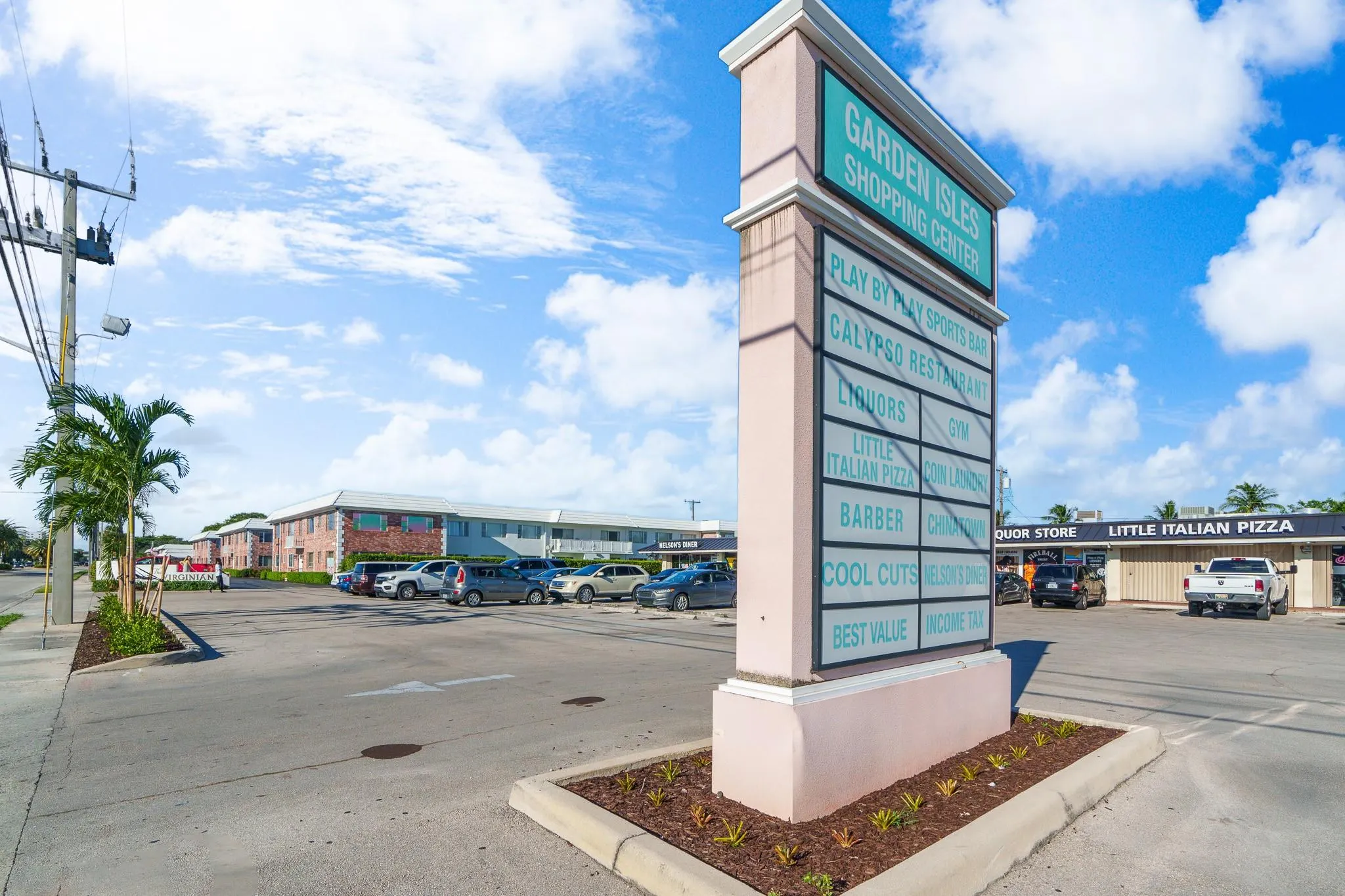 418 S Cypress Rd, #106