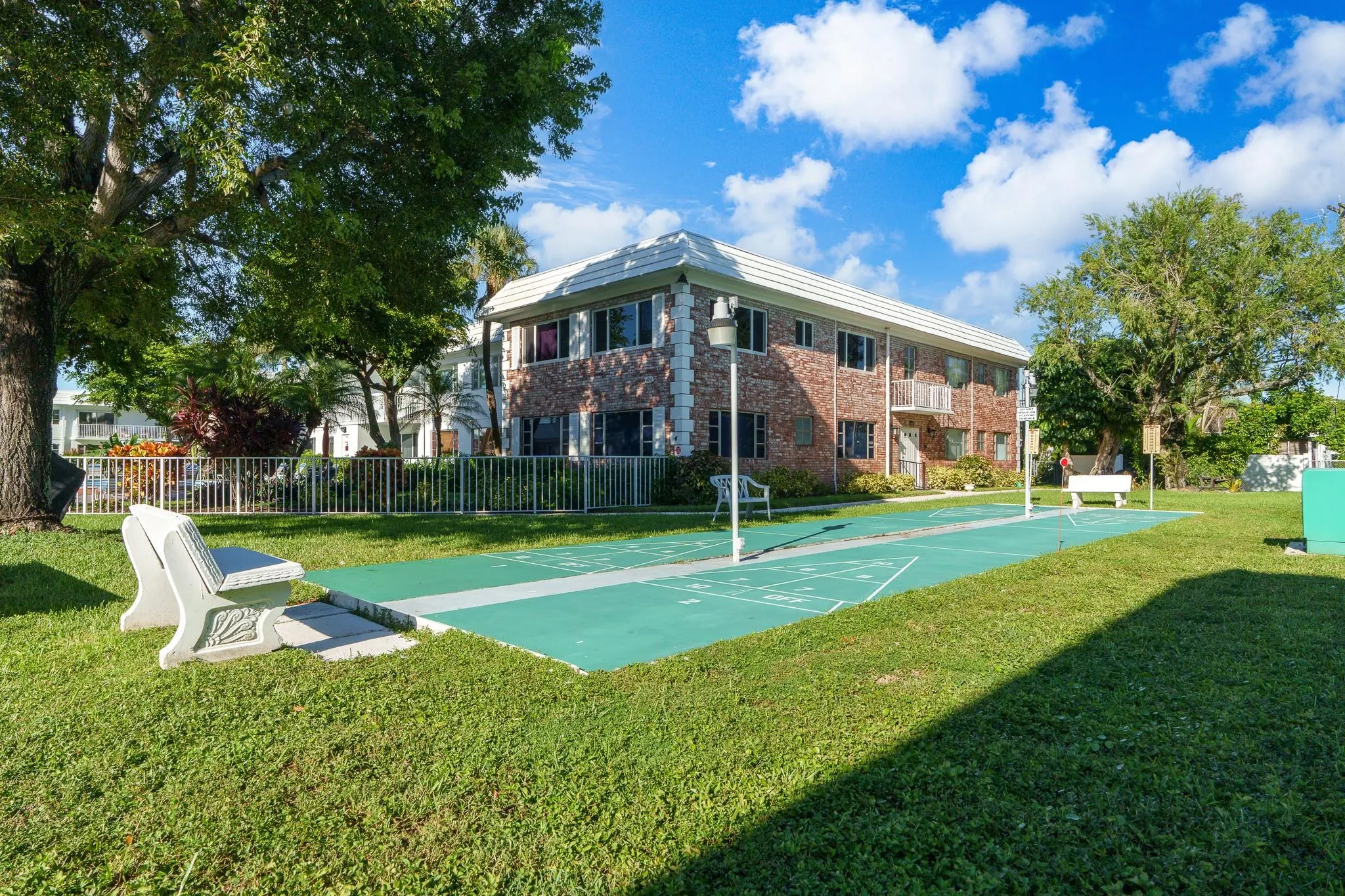418 S Cypress Rd, #106