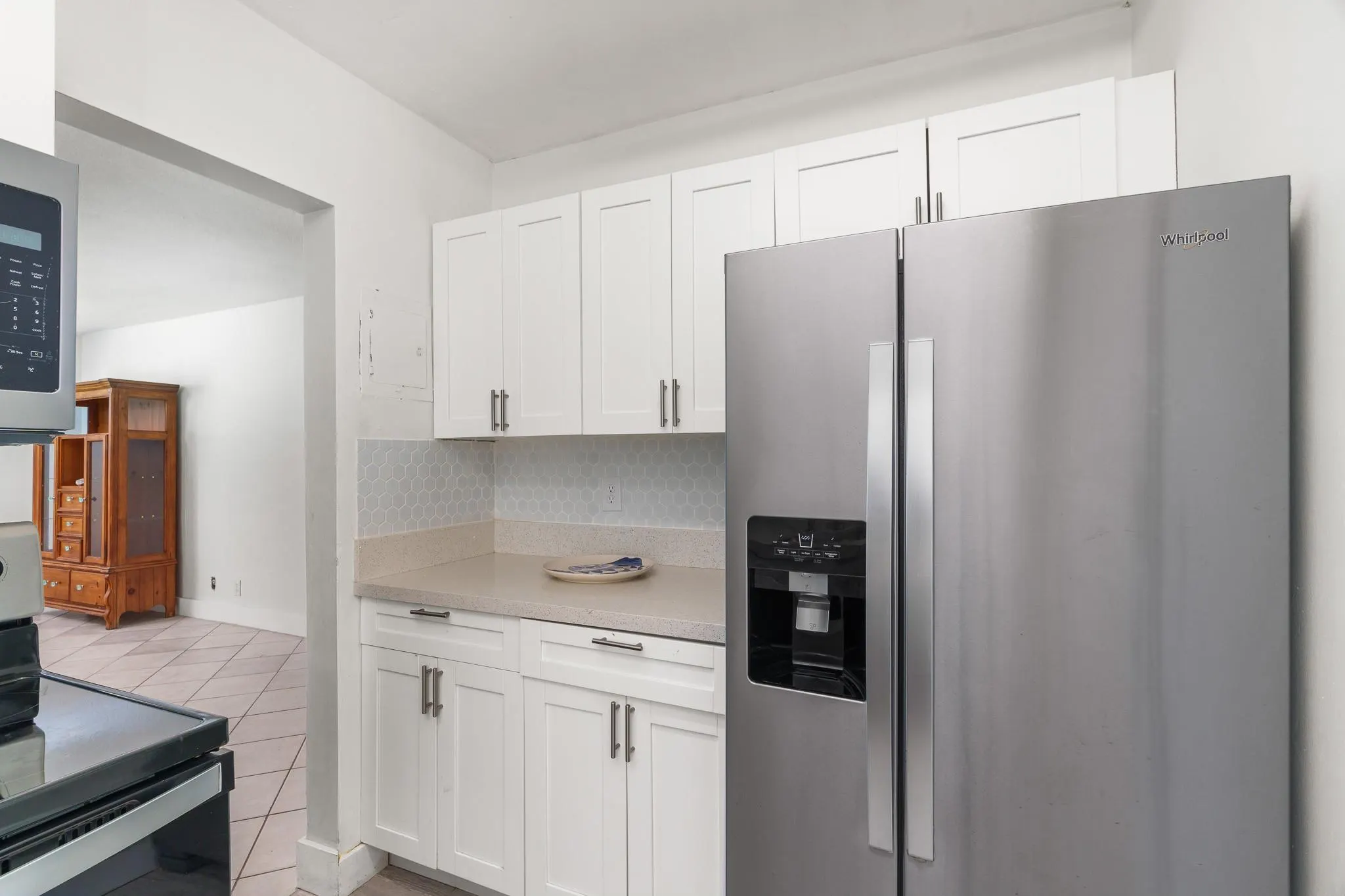 418 S Cypress Rd, #106