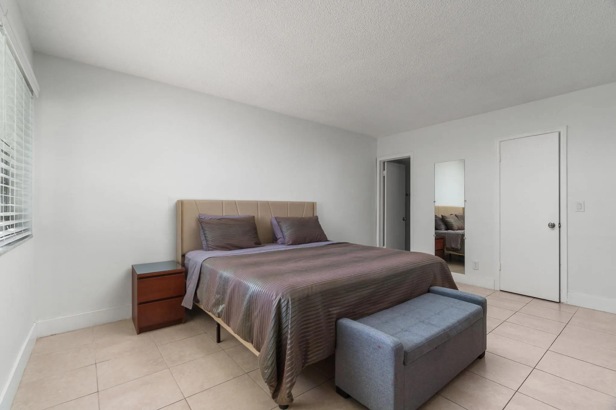 418 S Cypress Rd, #106