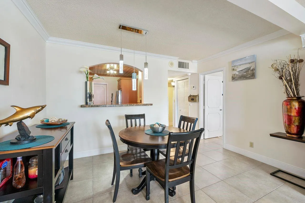 1500 S Ocean Blvd, #706